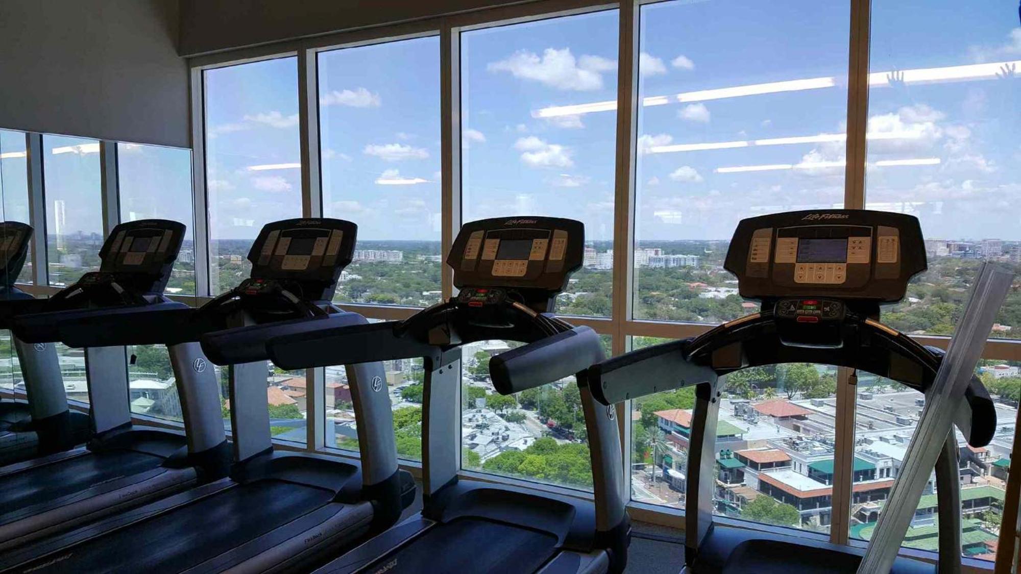 Coconut Grove 21st Floor Private Studio-parking & Wifi Included Apartment Miami