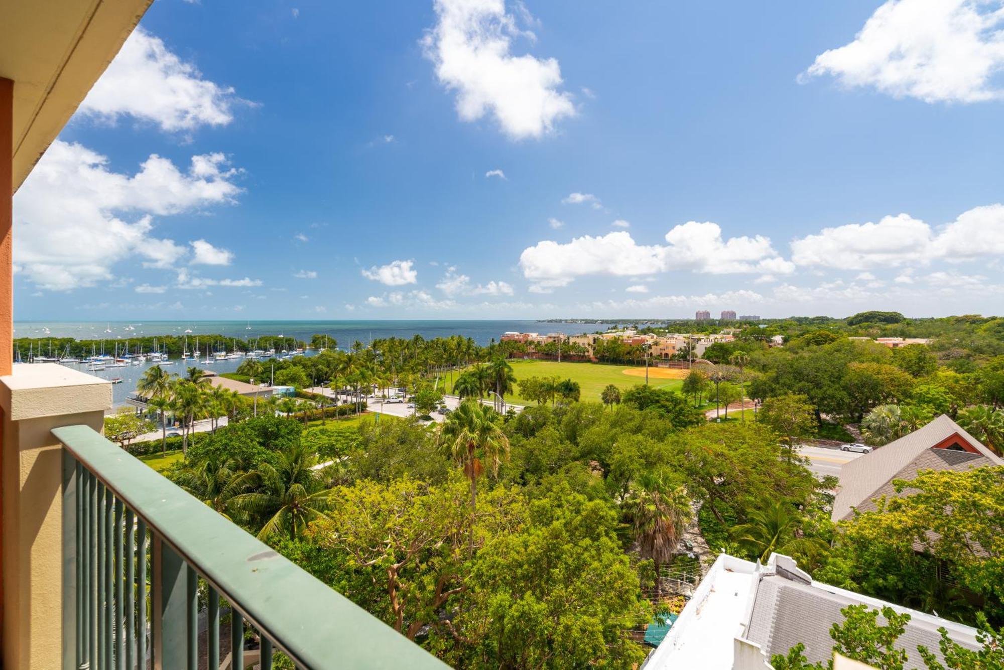 Coconut Grove Retreat 1 Bedroom With Bay Views Miami