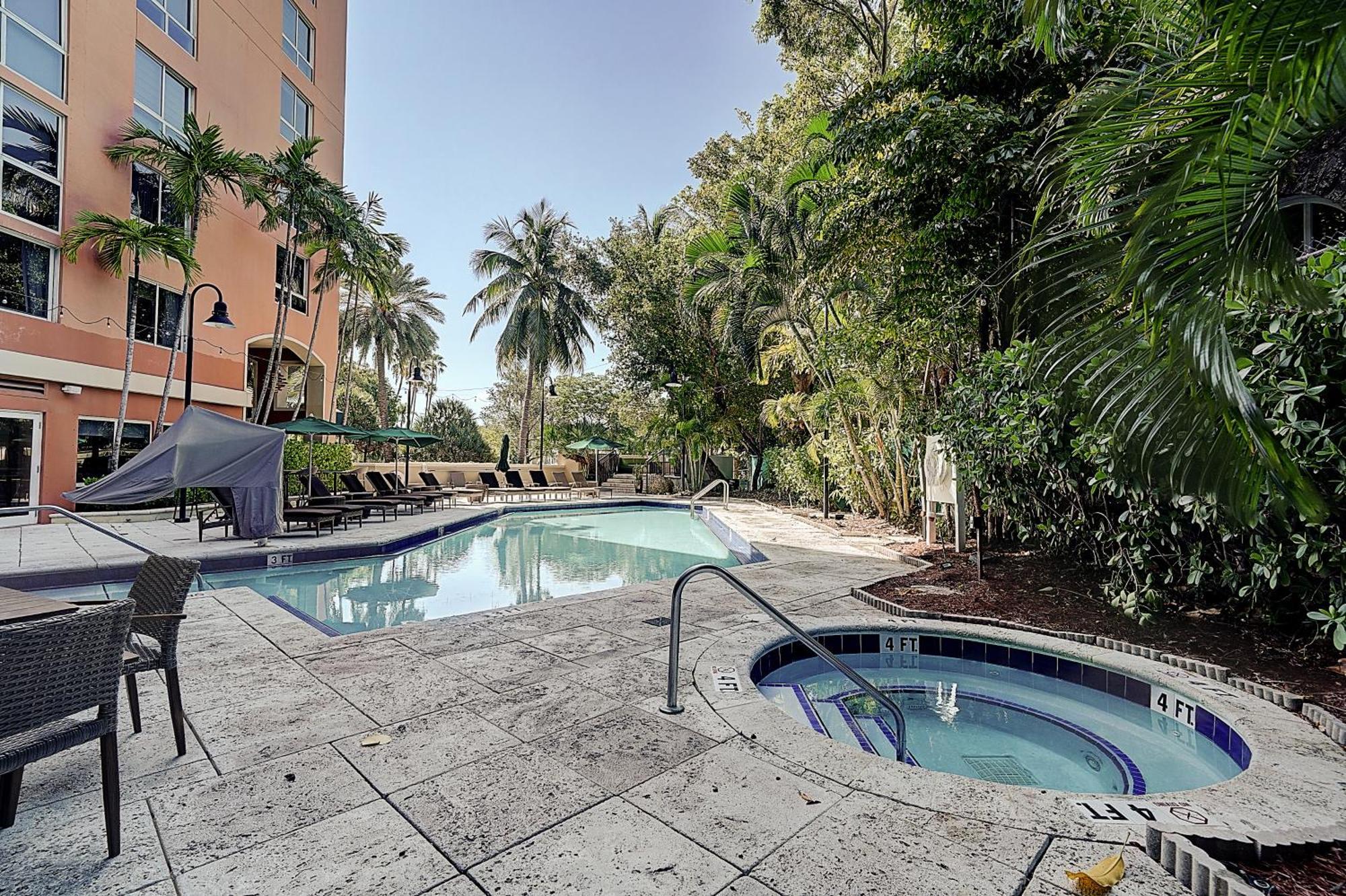 Coconut Grove Retreat 1 Bedroom With Bay Views