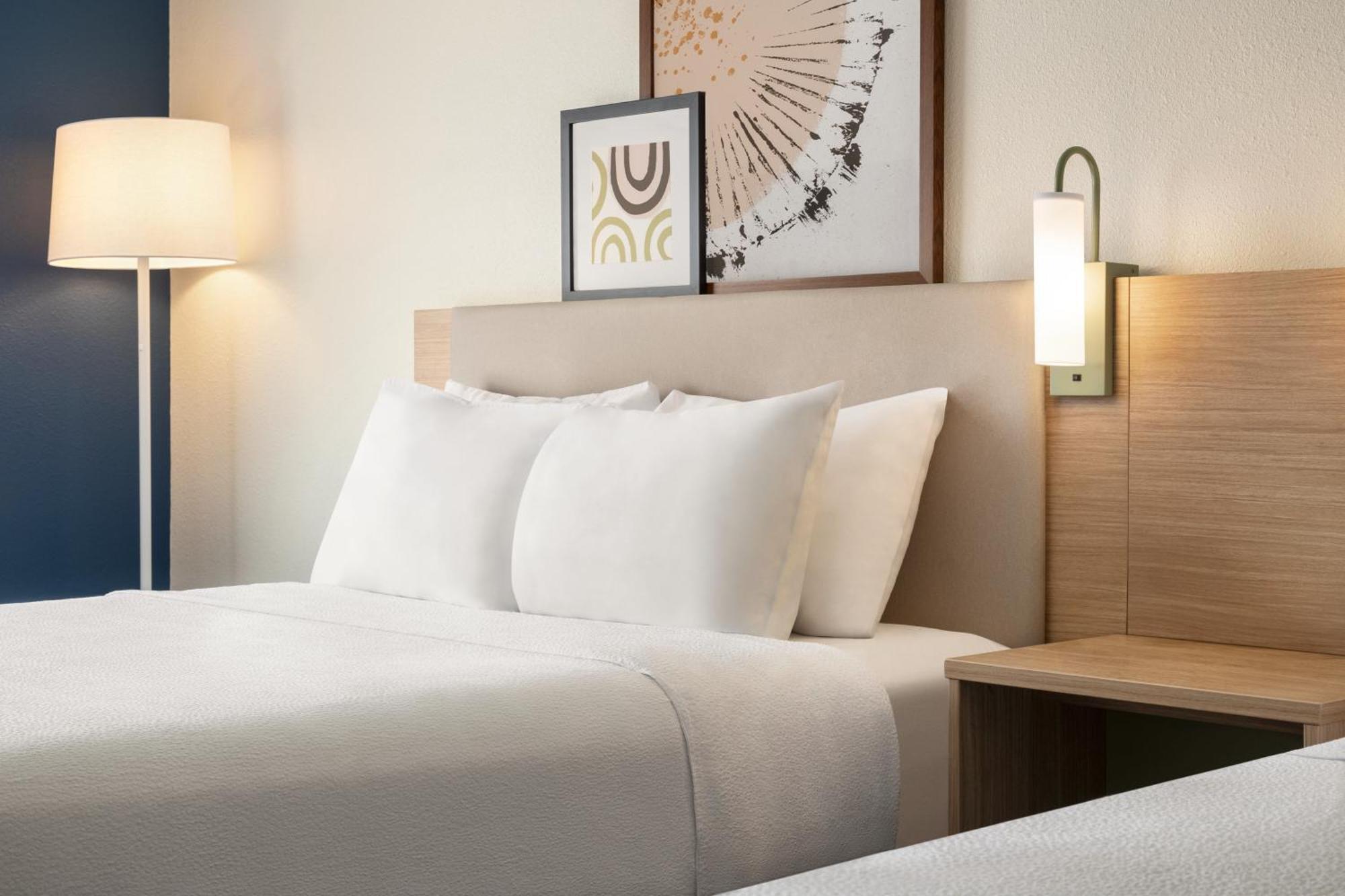 Majestic Palms Hotel