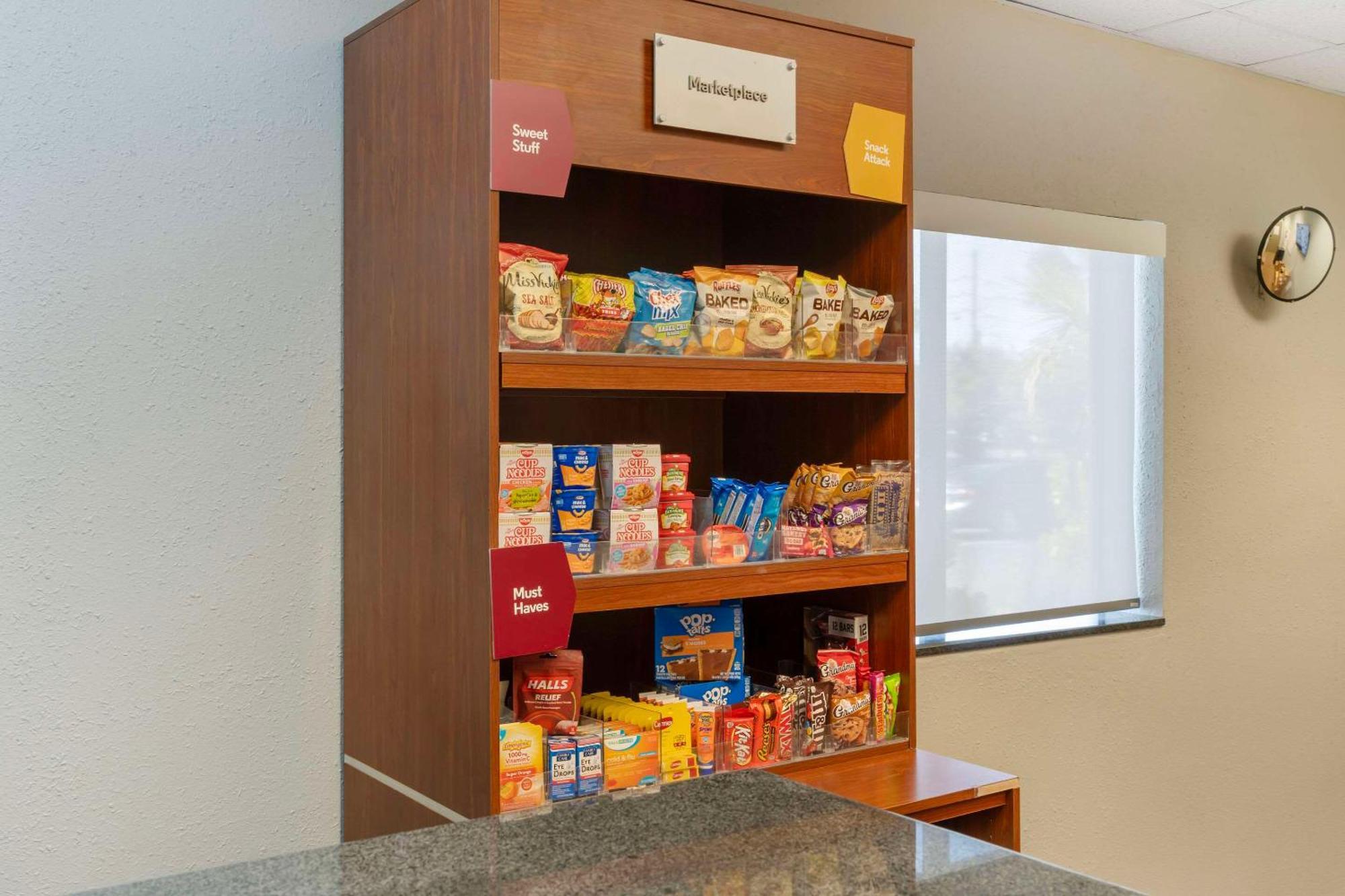 Hotel Comfort West
