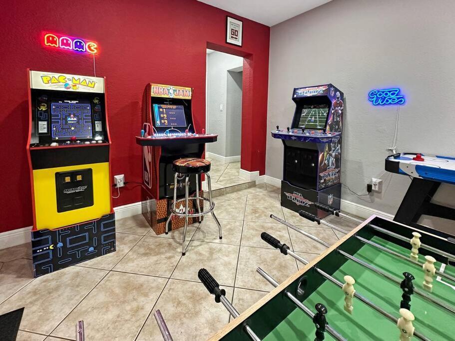 Holiday home Coastal Escape: Luxury Retreat With Game & Access *