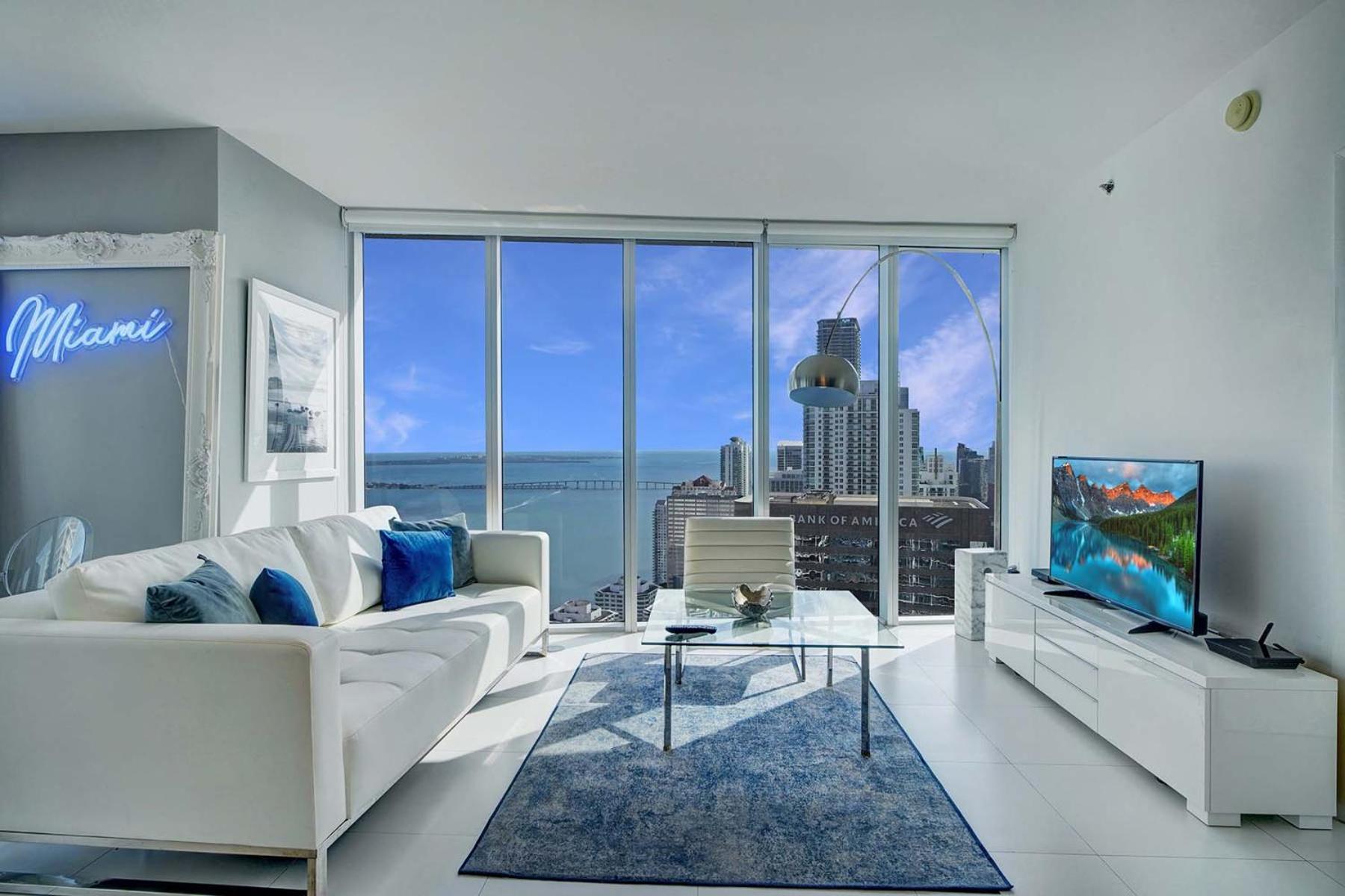Holiday home Water View 48th Floor - 2b2b - Free Parking -pool *