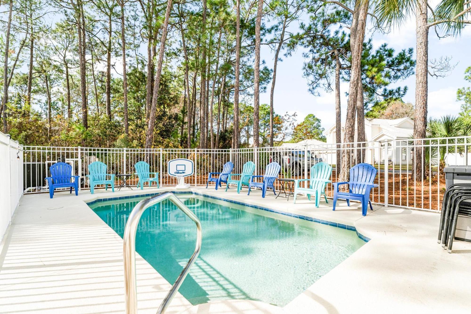 Holiday home Somerset By The Sea - 4 Bedroom Sleeps 12, Golf Cart, Bikes, Private Pool And Close To The Beach! *