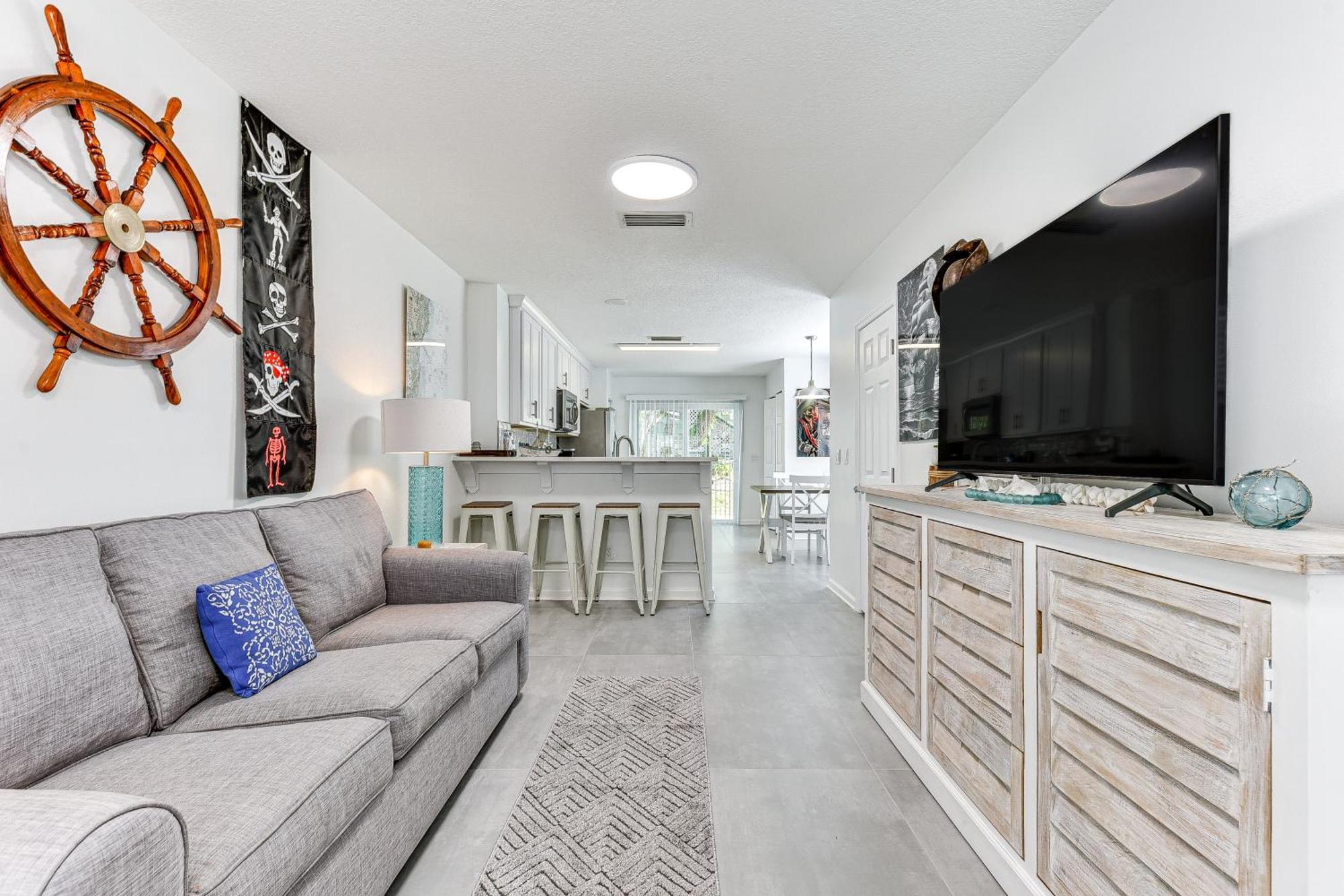Fernandina Townhome, Steps To Public * Fernandina Beach