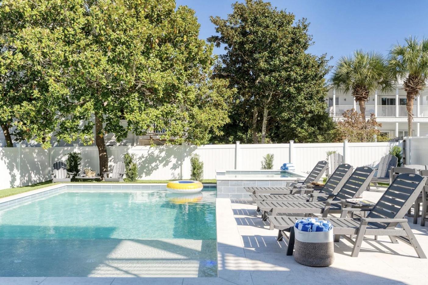 Crystal Blue~sleeps 28~heated Pool~golf Cart *