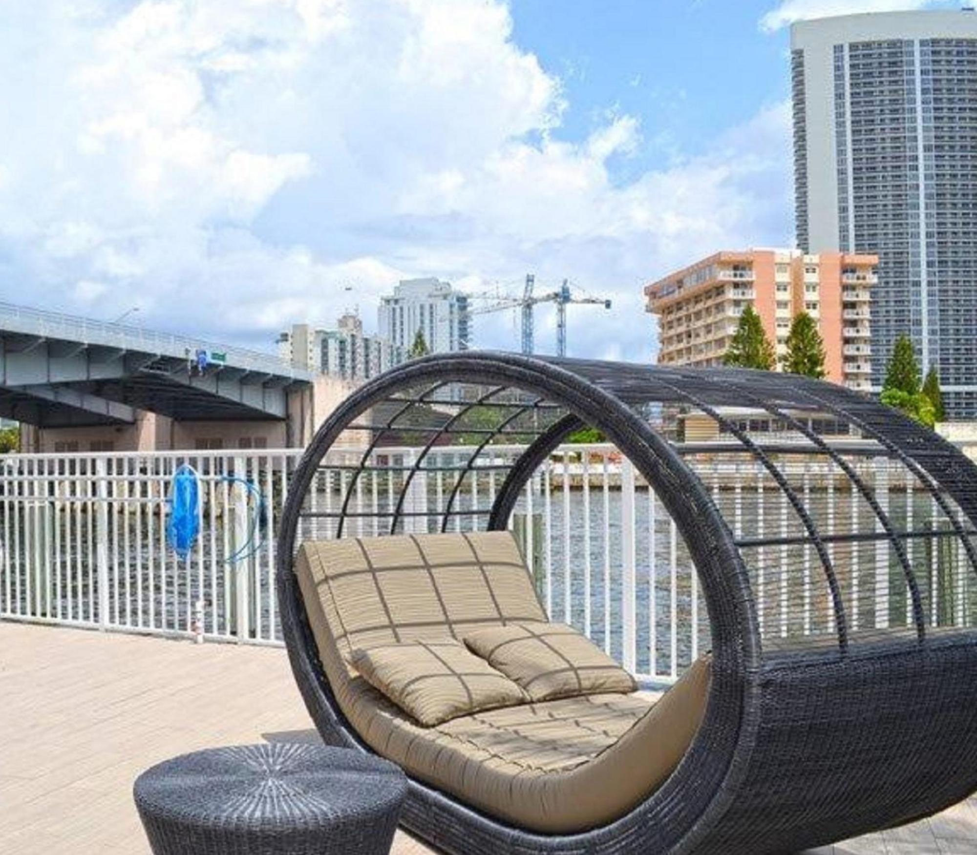 Beachwalk Elite And Hallandale Beach