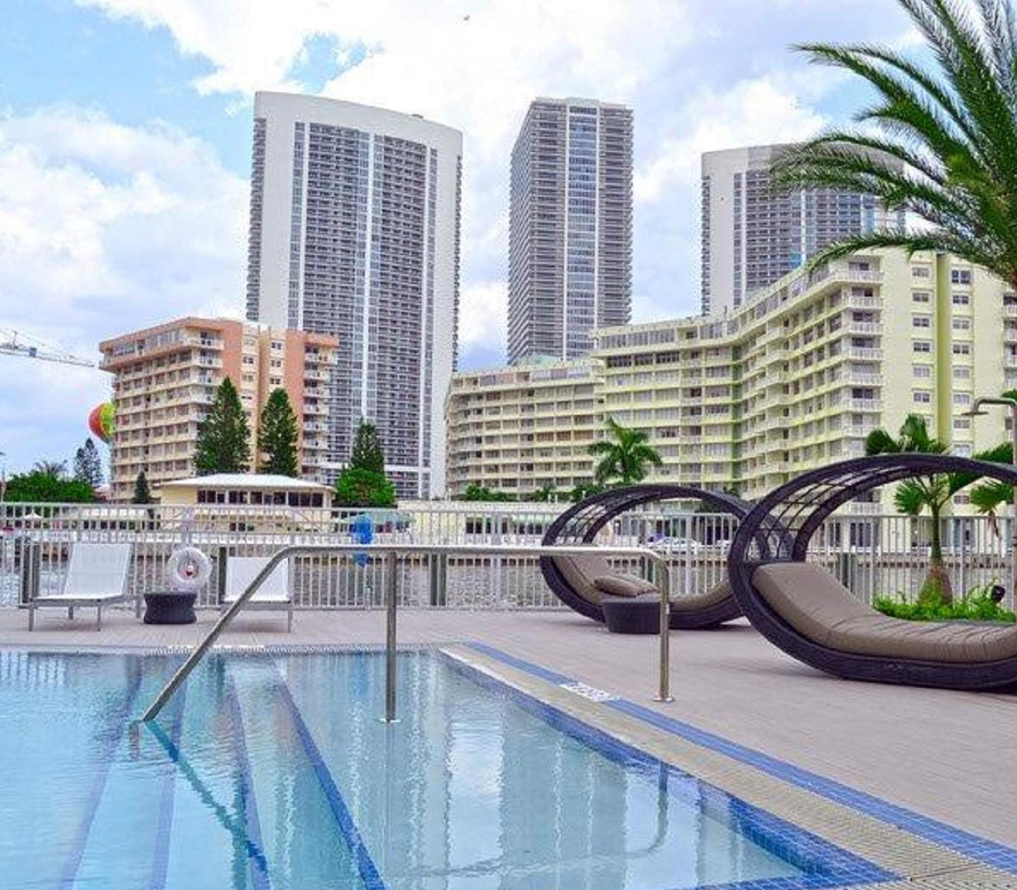Beachwalk Elite And