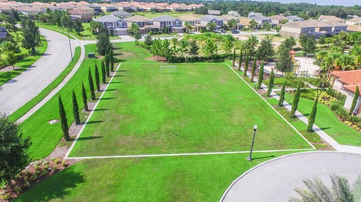 Marvelous With South Facing Pool And Themed Bedrooms Close To *