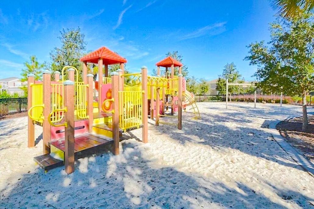 Marvelous With South Facing Pool And Themed Bedrooms Close To *