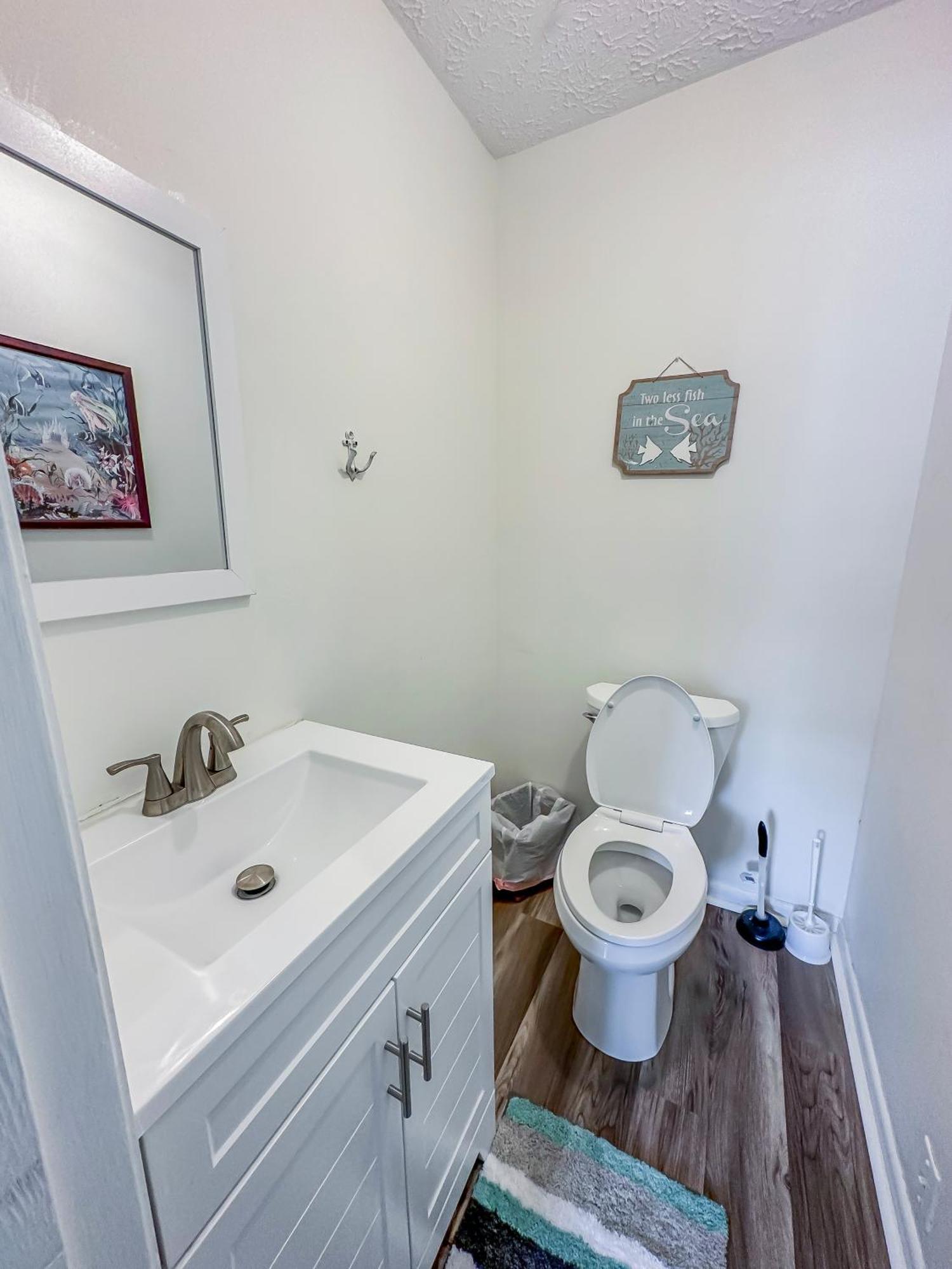 Oceanview Oasis - Relax With Hot Tub, Breakfast, Fire Pit & Putting Green! Holiday home