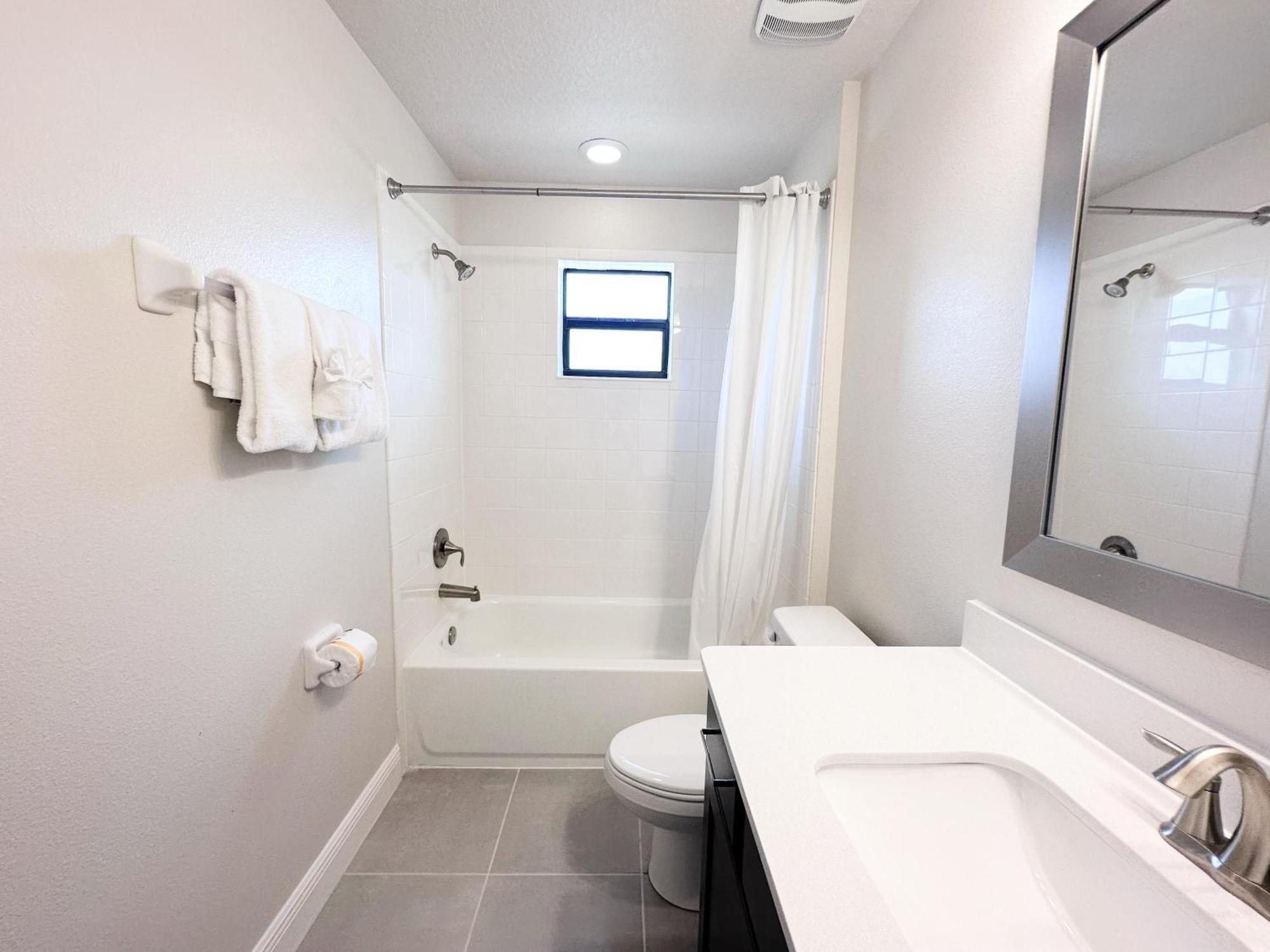 211mcv - Balmoral * Haines City