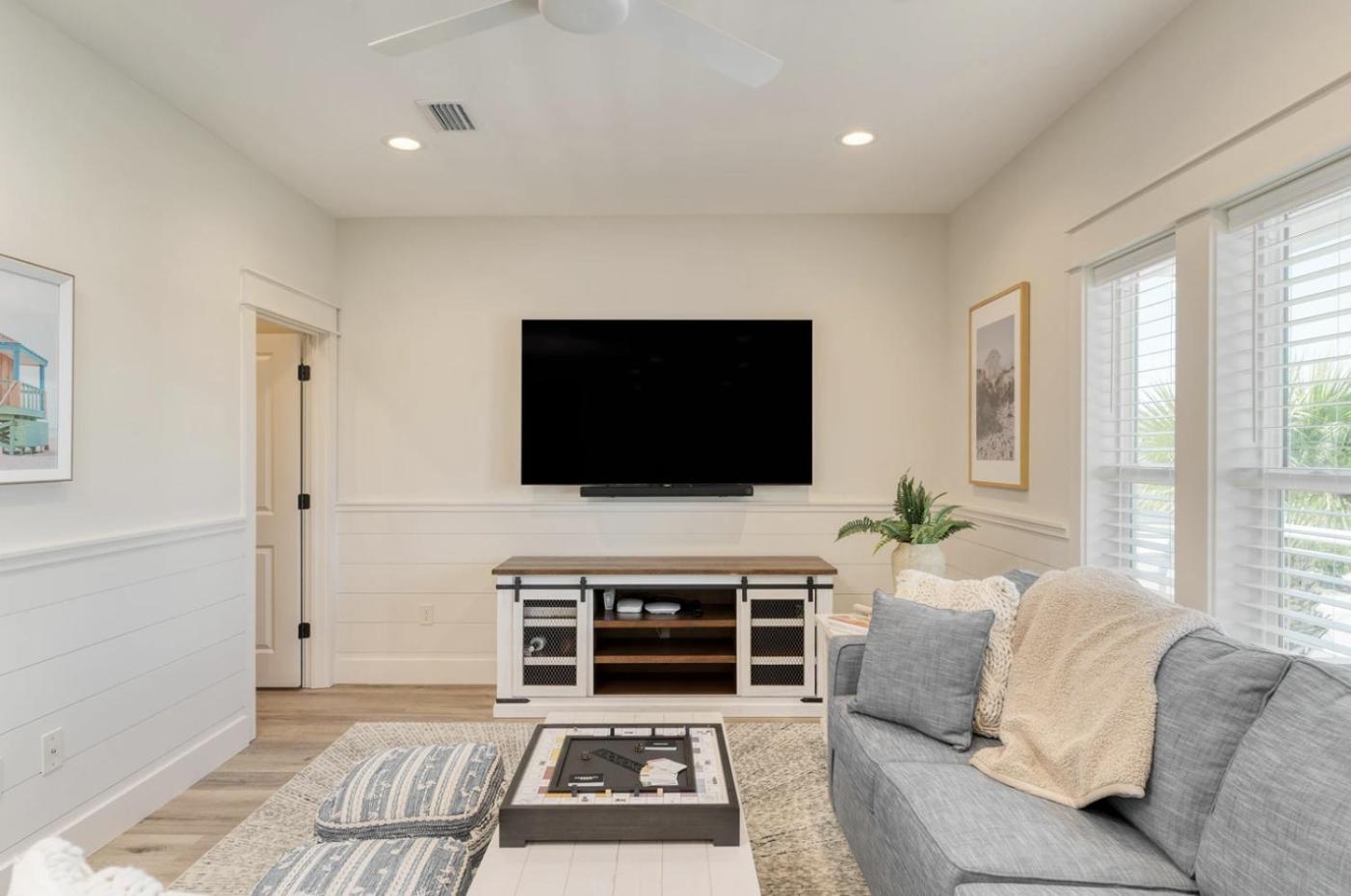 Crystal Blue~sleeps 28~heated Pool~golf Cart Holiday home Destin