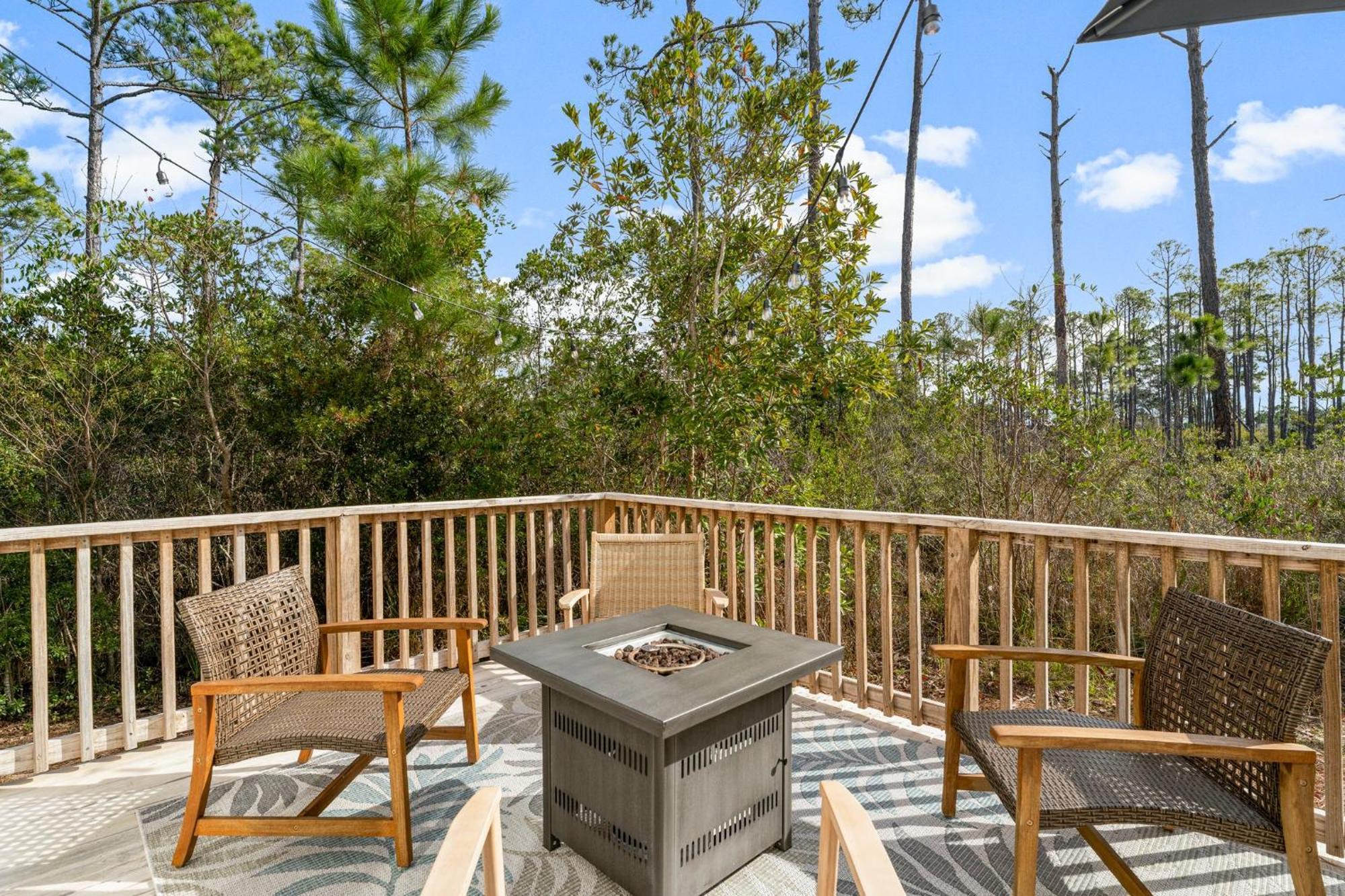 Somerset By The Sea - 4 Bedroom Sleeps 12, Golf Cart, Bikes, Private Pool And Close To The Beach! Holiday home *