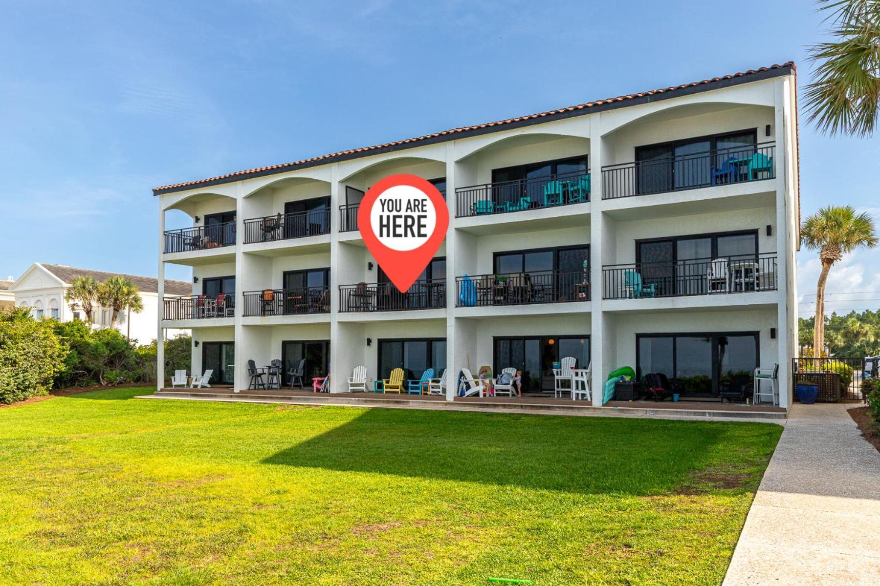 Holiday home Paradise Palms, Renovated 30a Gulf Front Condo, Sleeps 6, Private Beach Access & 2 Bikes Seagrove Beach