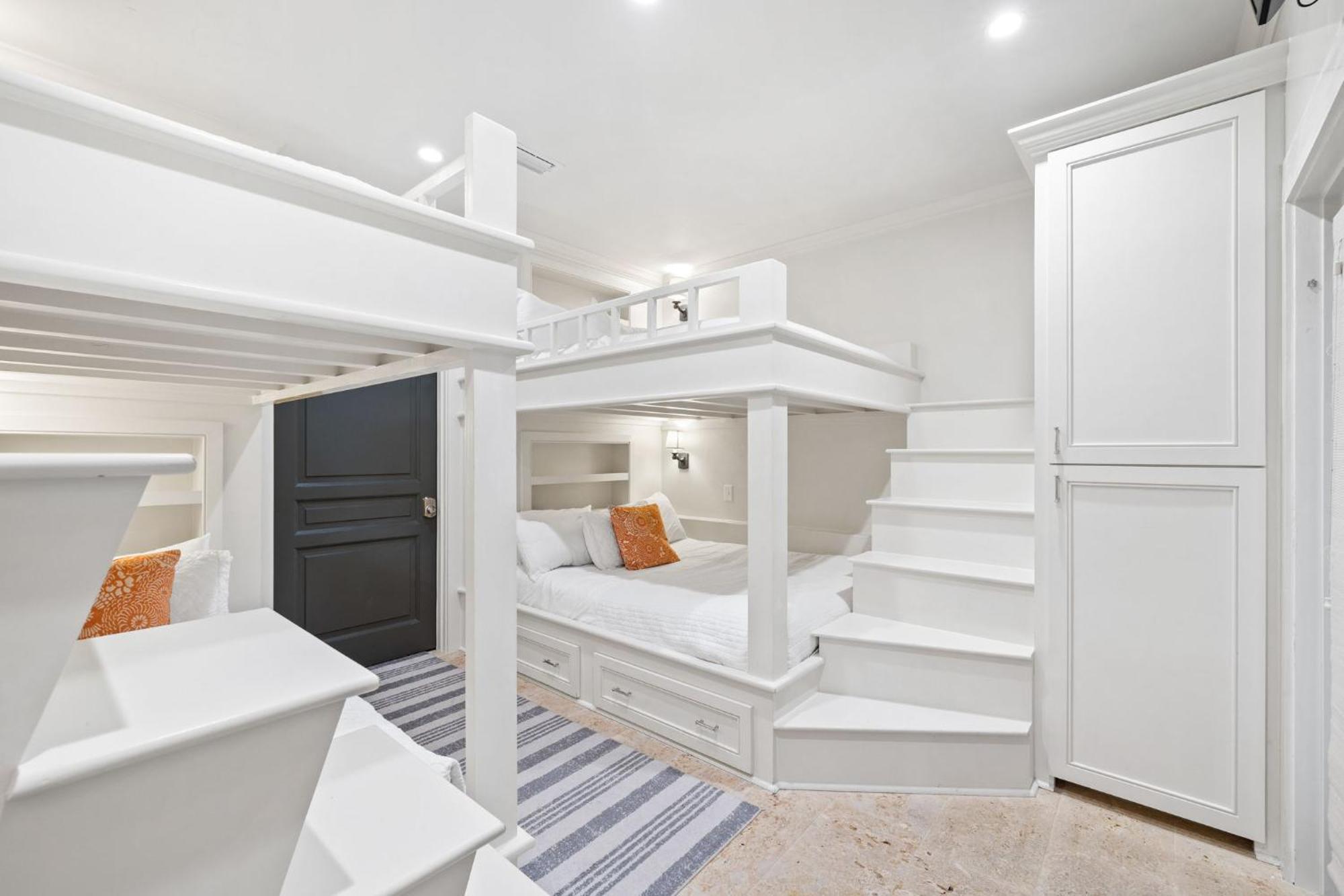 Serenity Now - Private Pool,5 Bikes,gulf Views, Steps To The And Seaside! Seagrove Beach