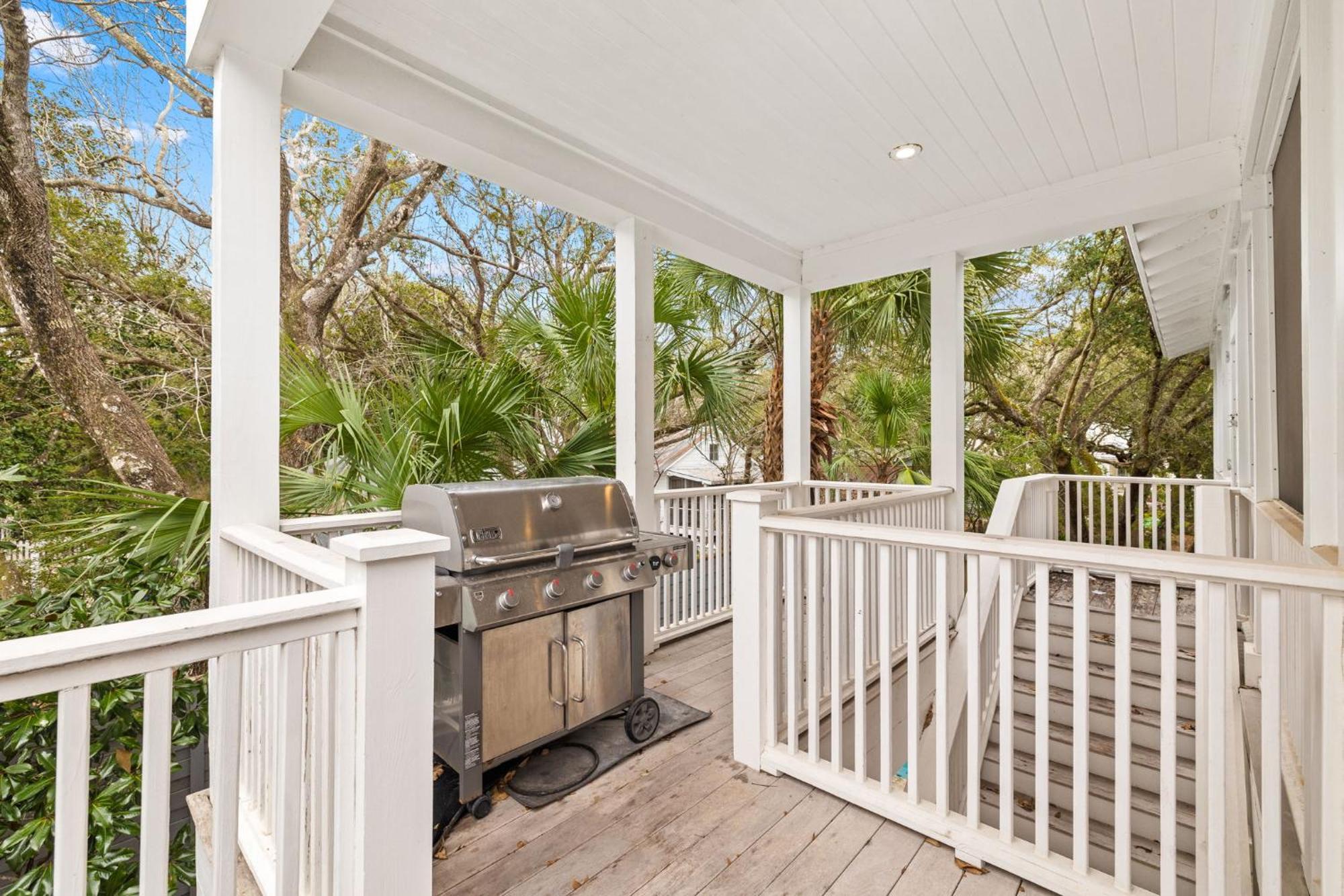 Serenity Now - Private Pool,5 Bikes,gulf Views, Steps To The And Seaside! Holiday home