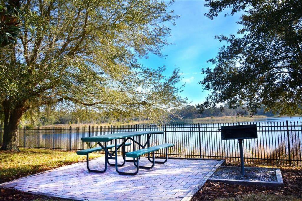 Your Choice To Enjoy Life And Fun In Orlando! Apartment