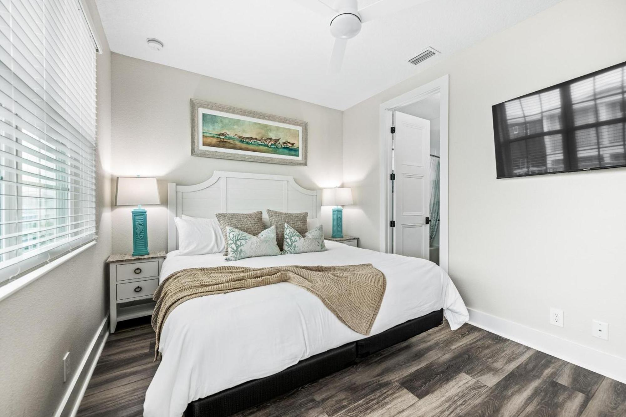 Coastal Escape At Hunter's Point *