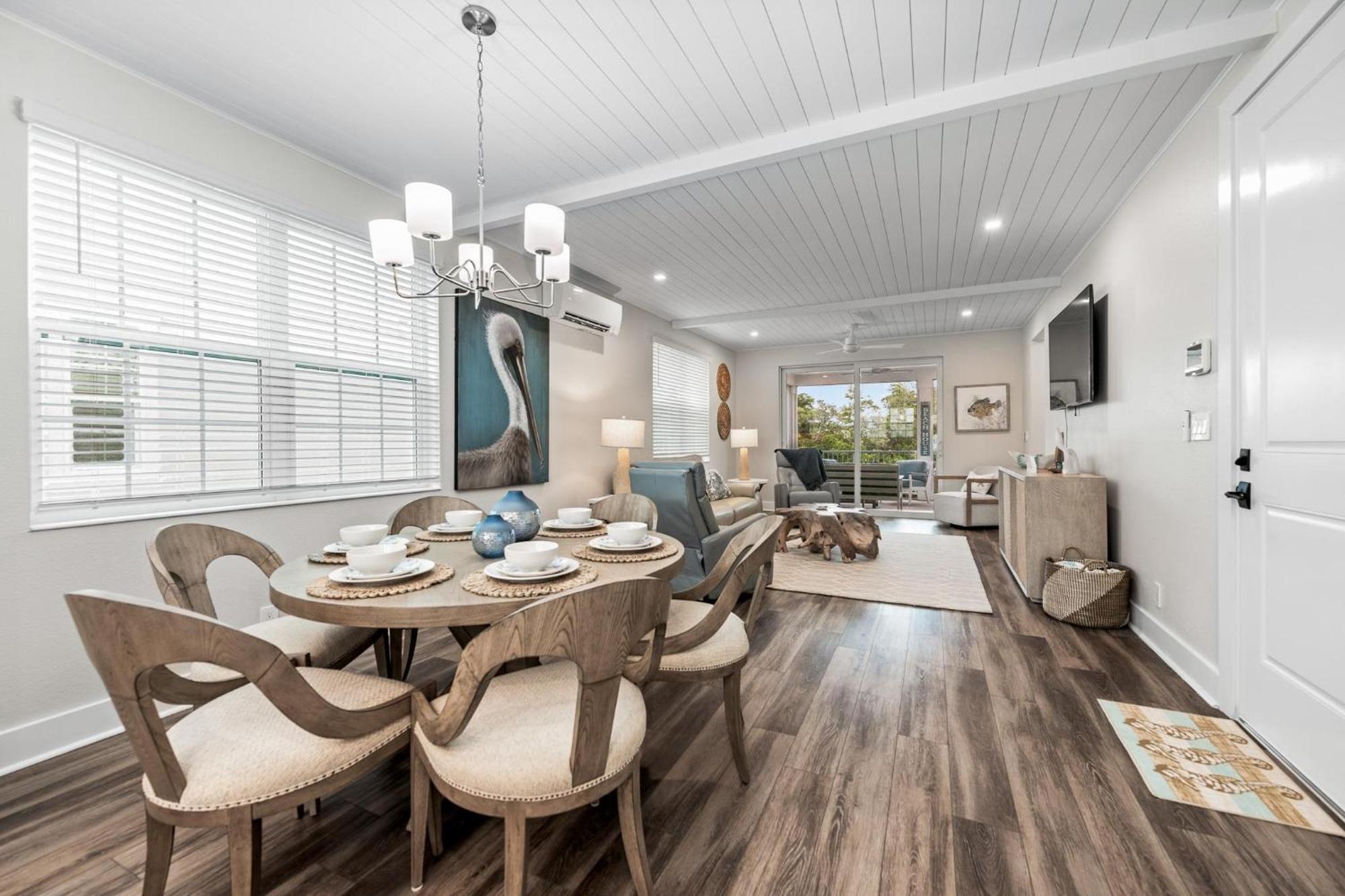Coastal Escape At Hunter's Point *