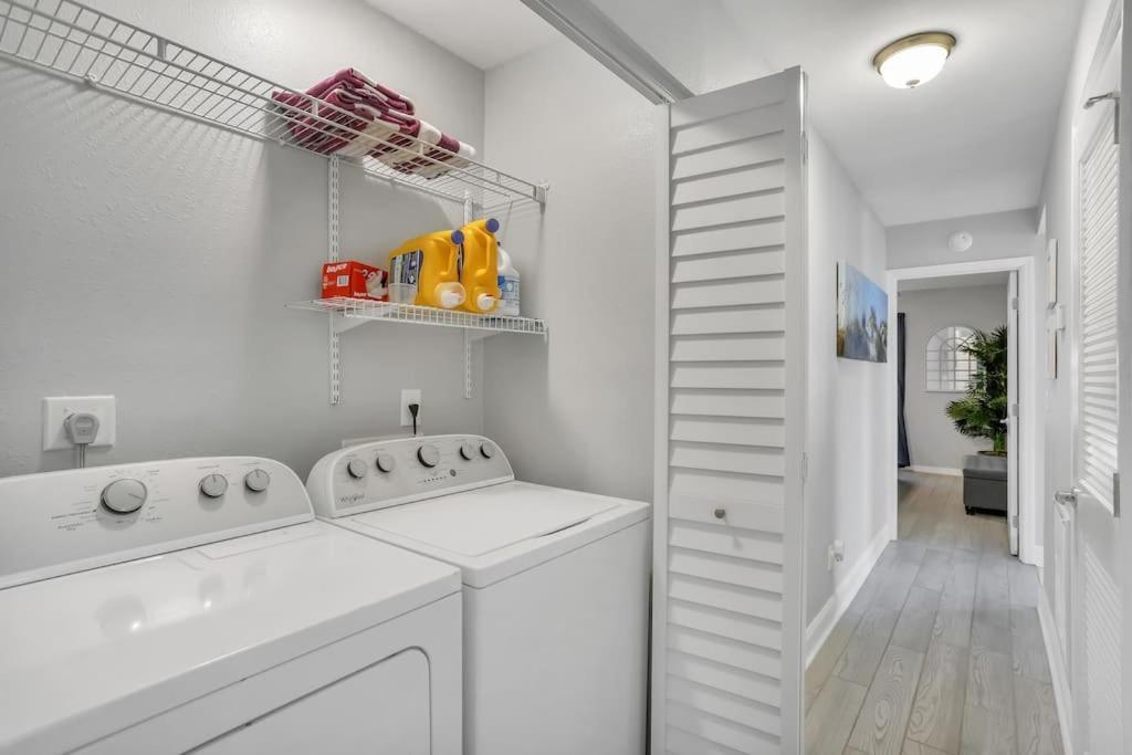 Holiday home Waveside Oasis 52 Fort Myers