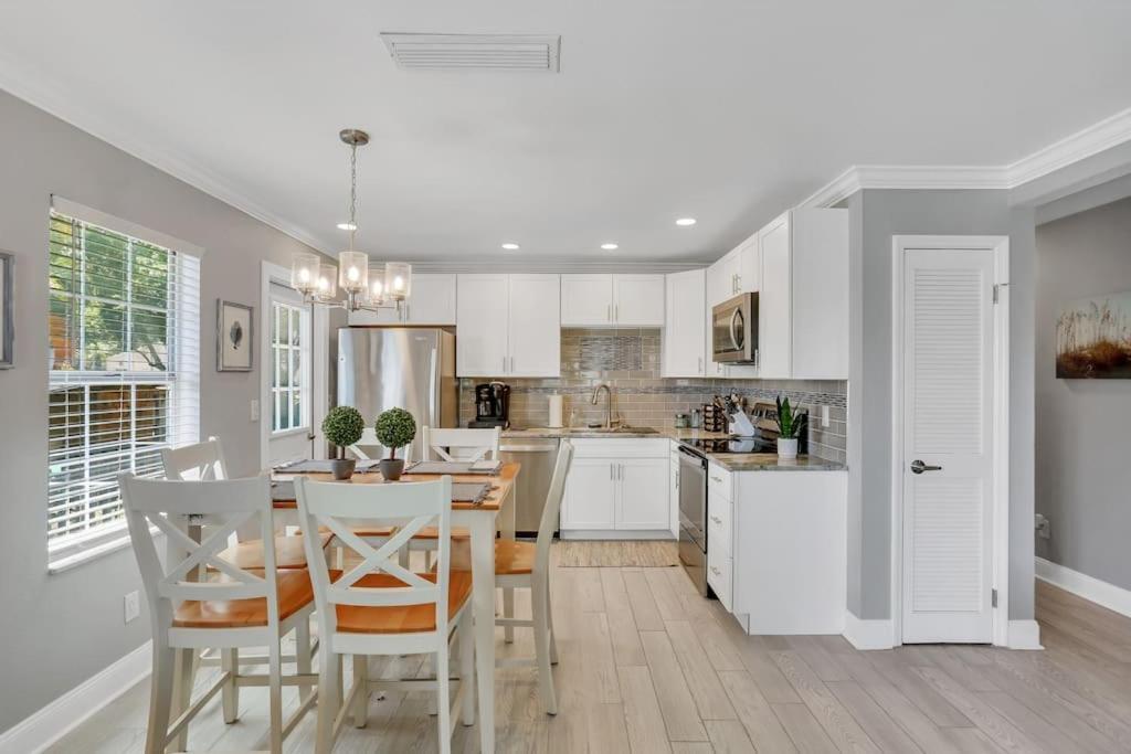 Waveside Oasis 52