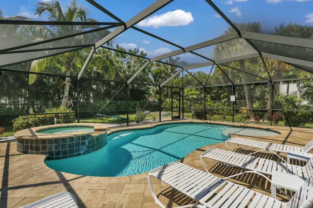 Waveside Oasis 52 Holiday home *