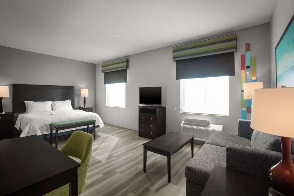 Hampton & Miami South Hotel