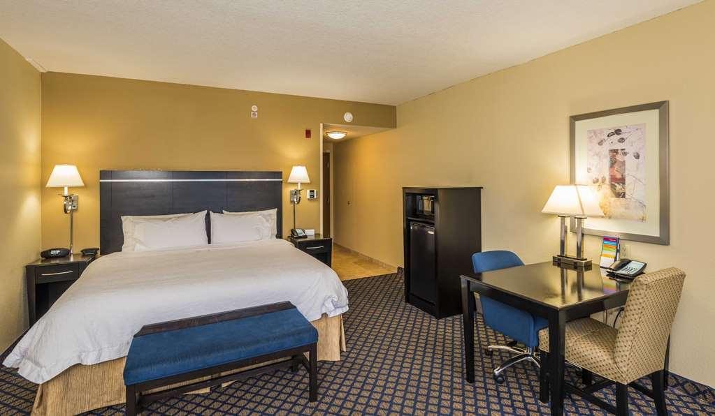 Hampton & South - Bartram Park Hotel