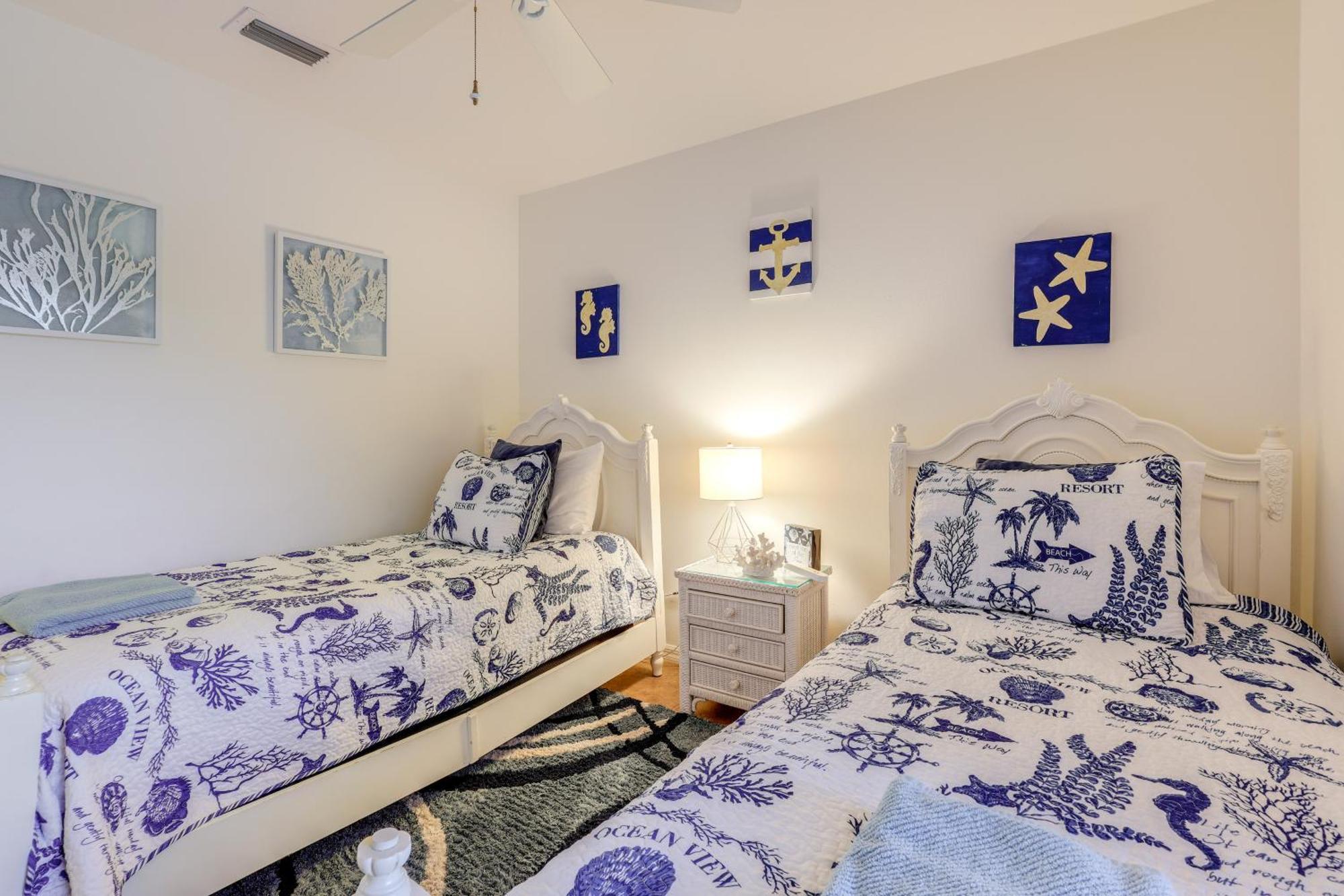 Jensen With Heated Pool! Holiday home