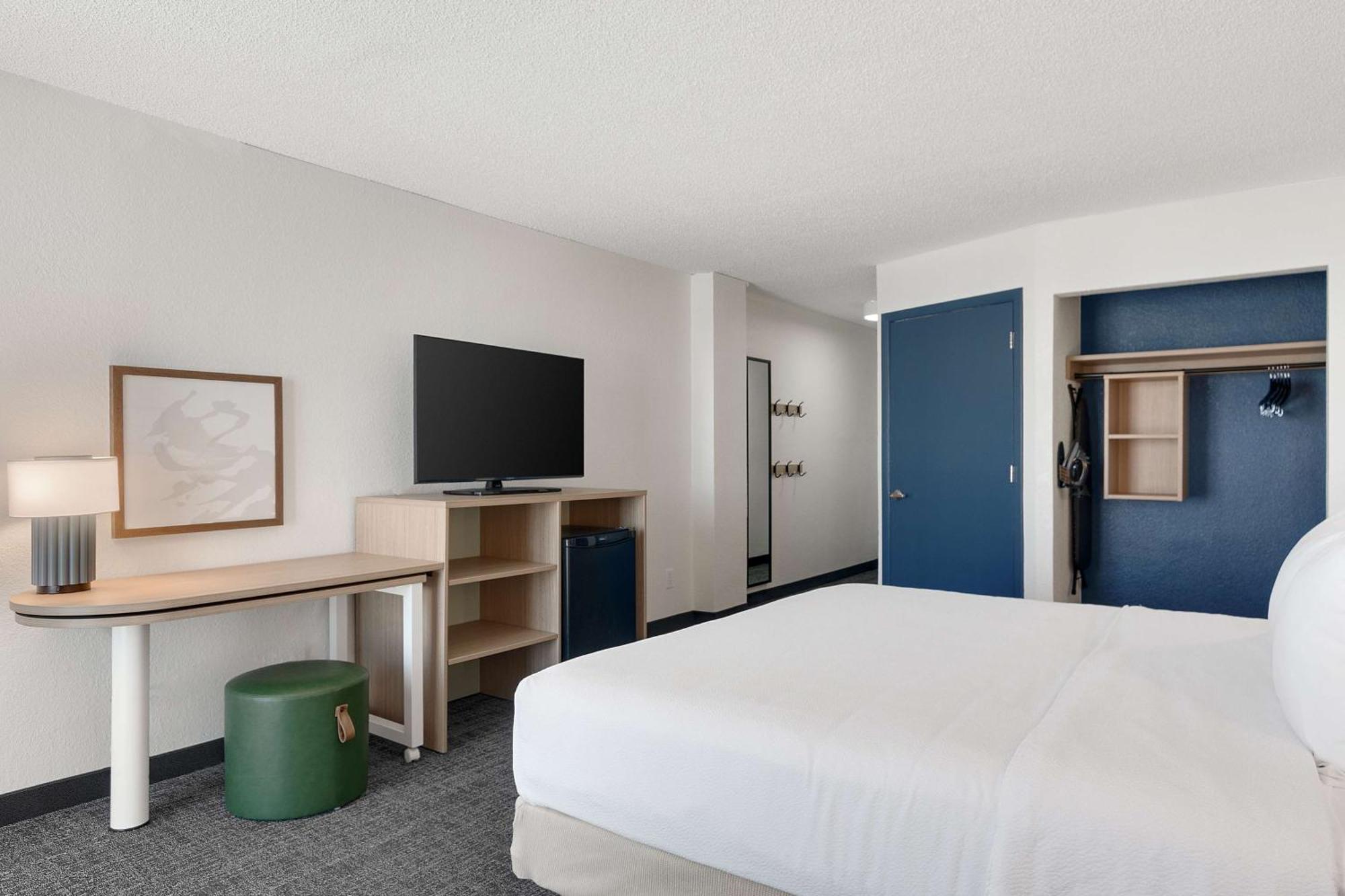 Spark By Hilton Ormond Oceanfront