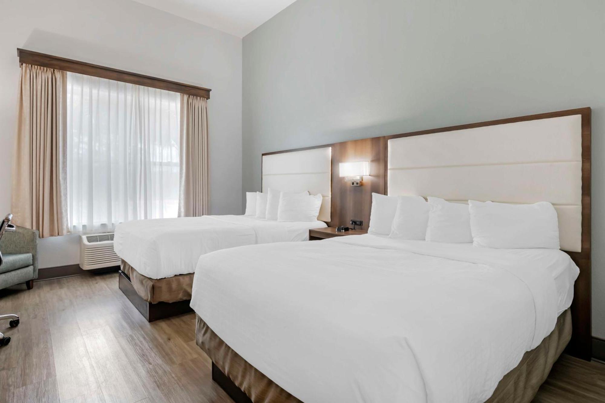 Western First Coast And Hotel 3*