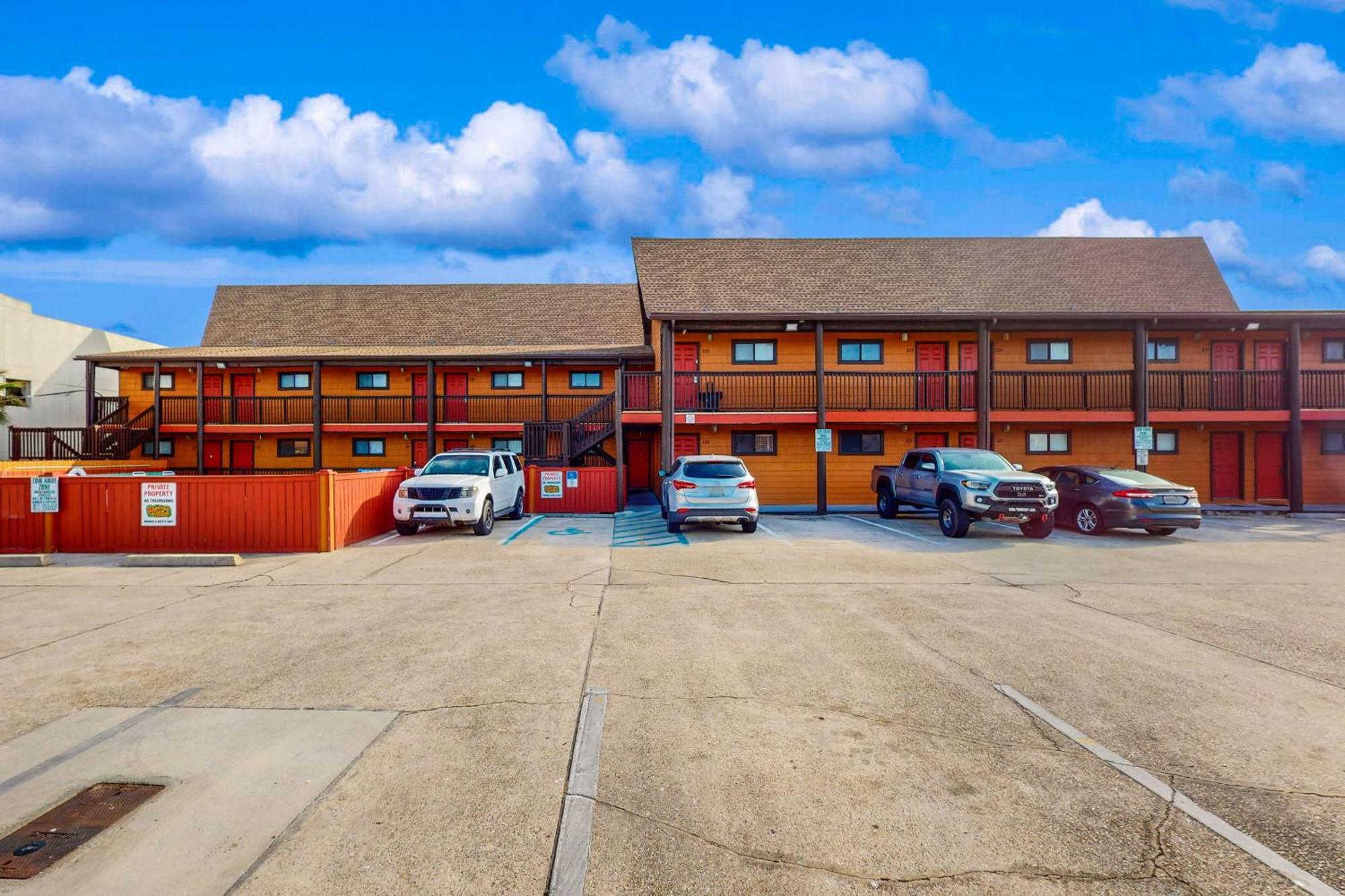 Apartment Polynesian Village - Unit 222 *