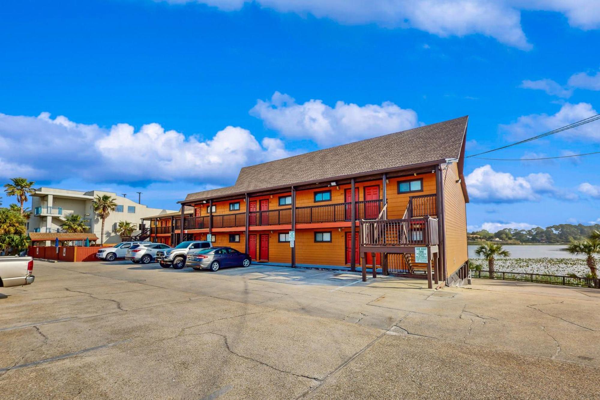 Polynesian Village - Unit 222 *