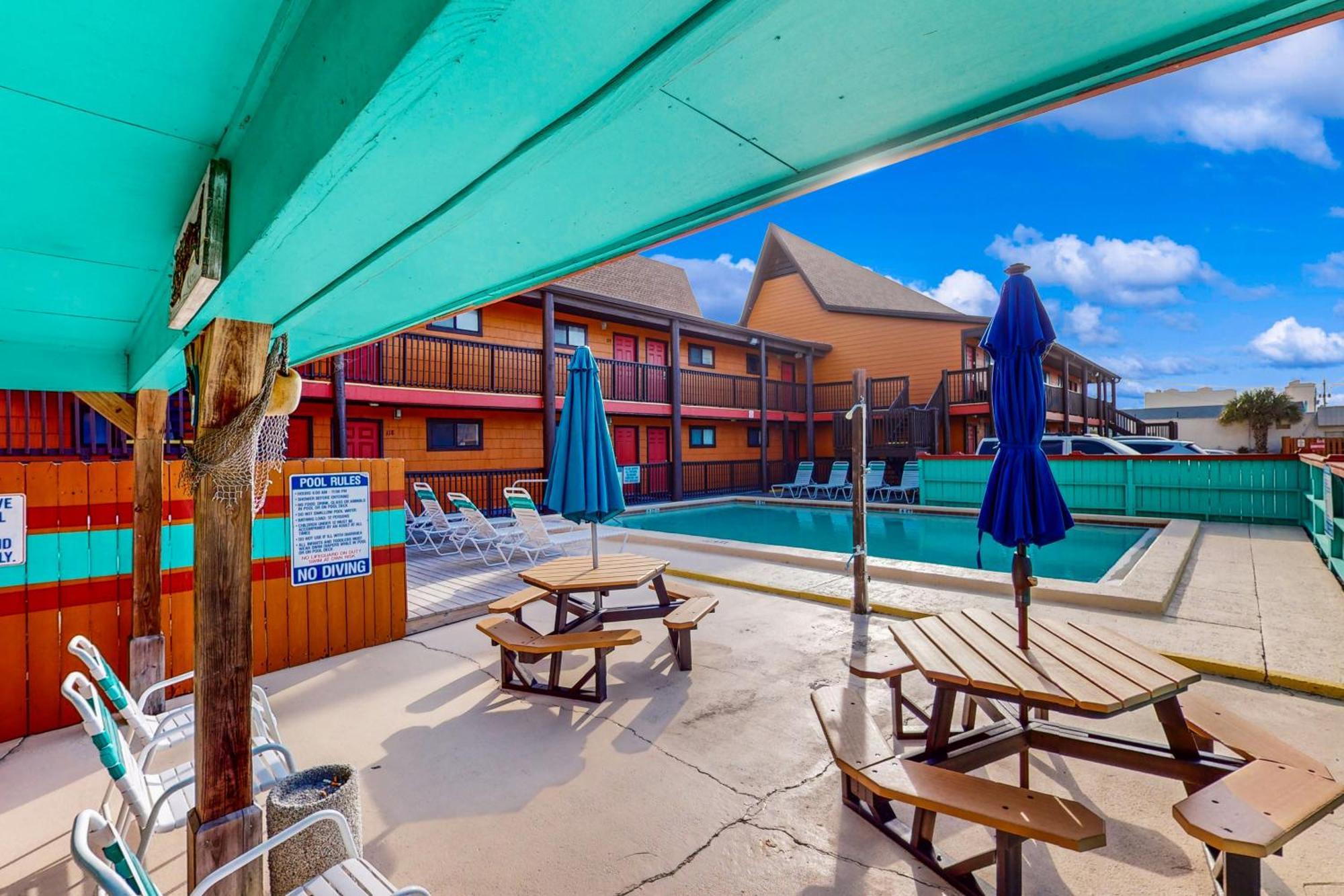 Polynesian Village - Unit 222 Apartment Panama City Beach