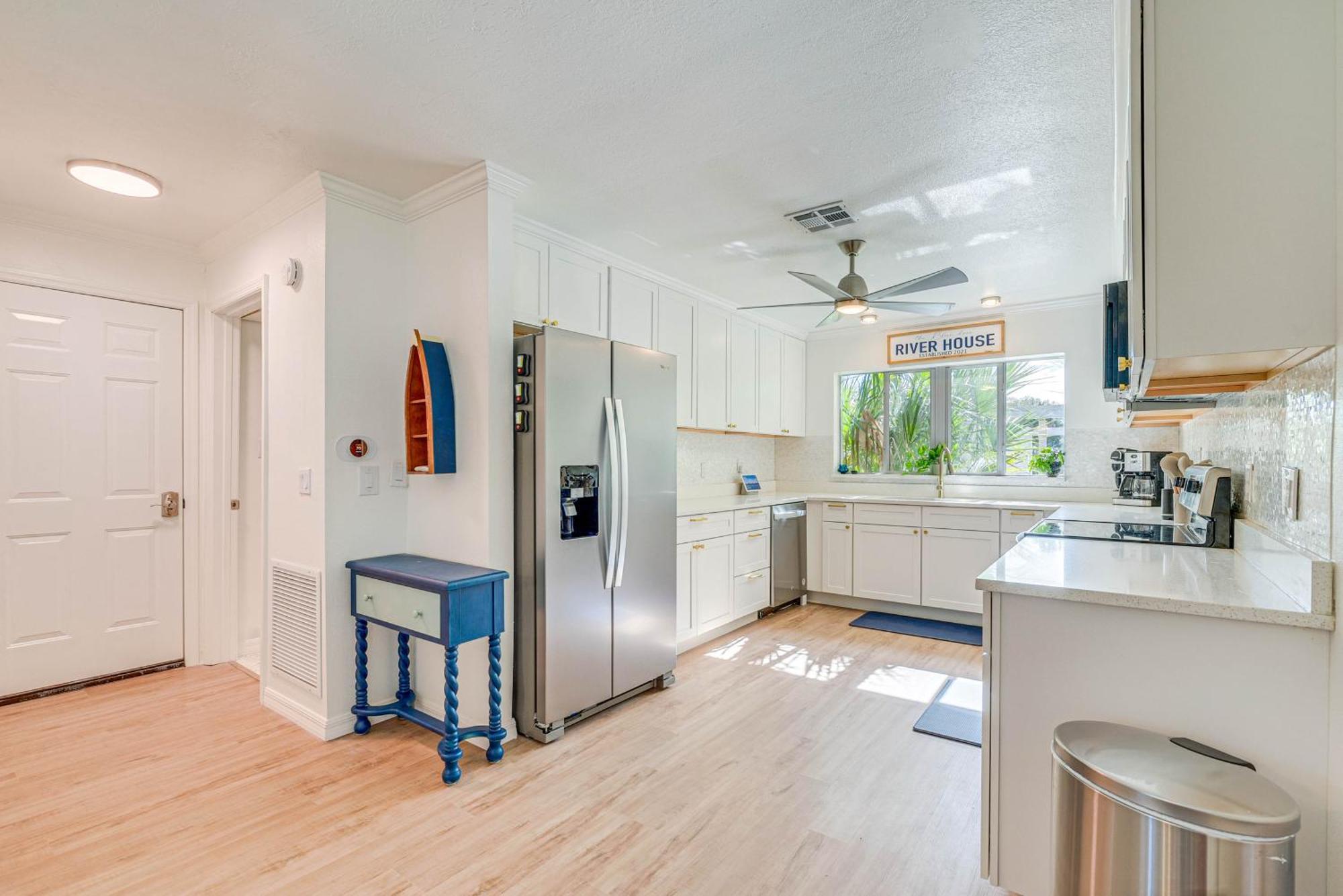 Riverfront With Boat Dock And Kayaks! Holiday home Crystal River