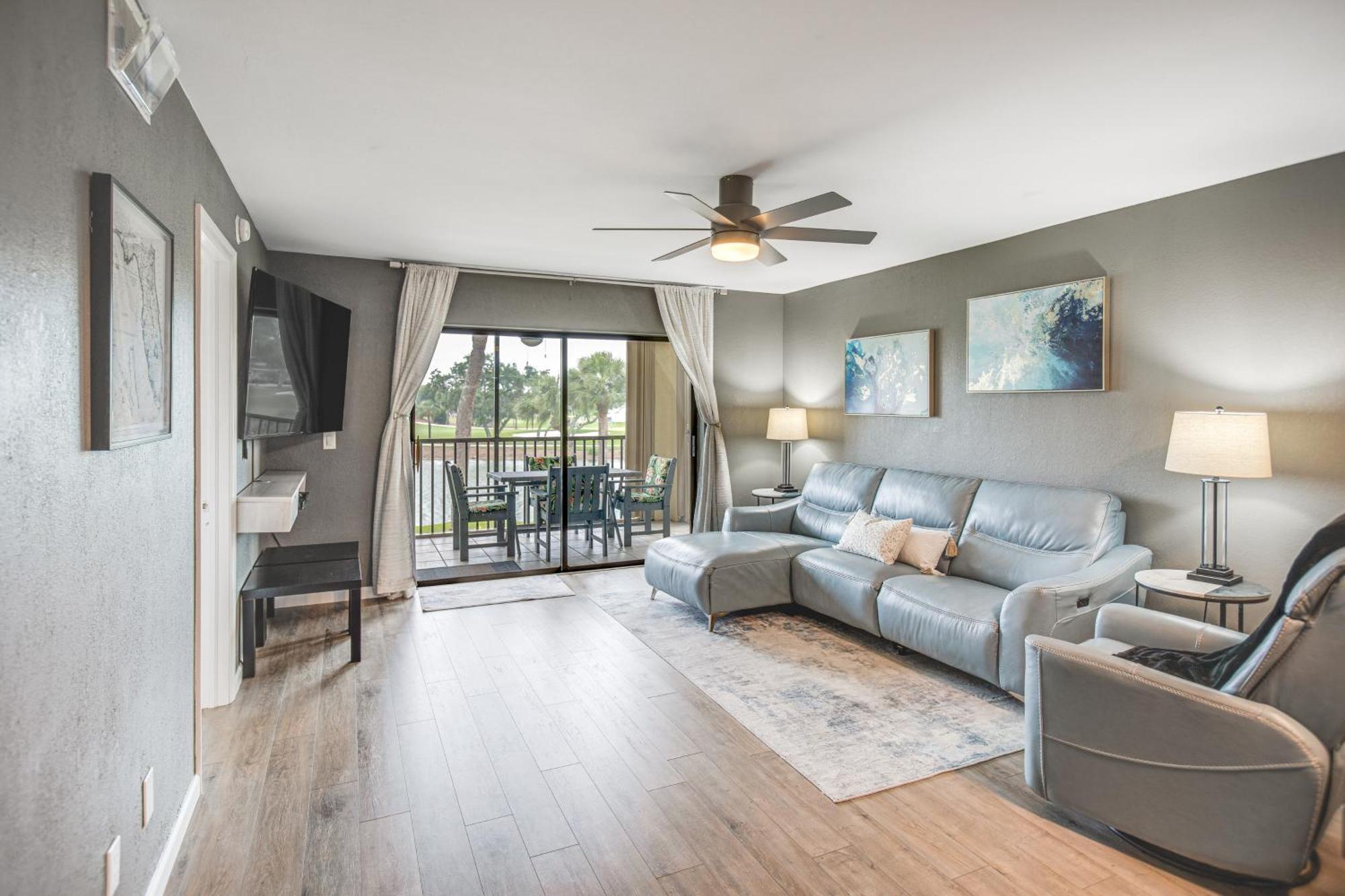 Apartment Stylish Myers About 2 Mi To Beaches! Fort Myers
