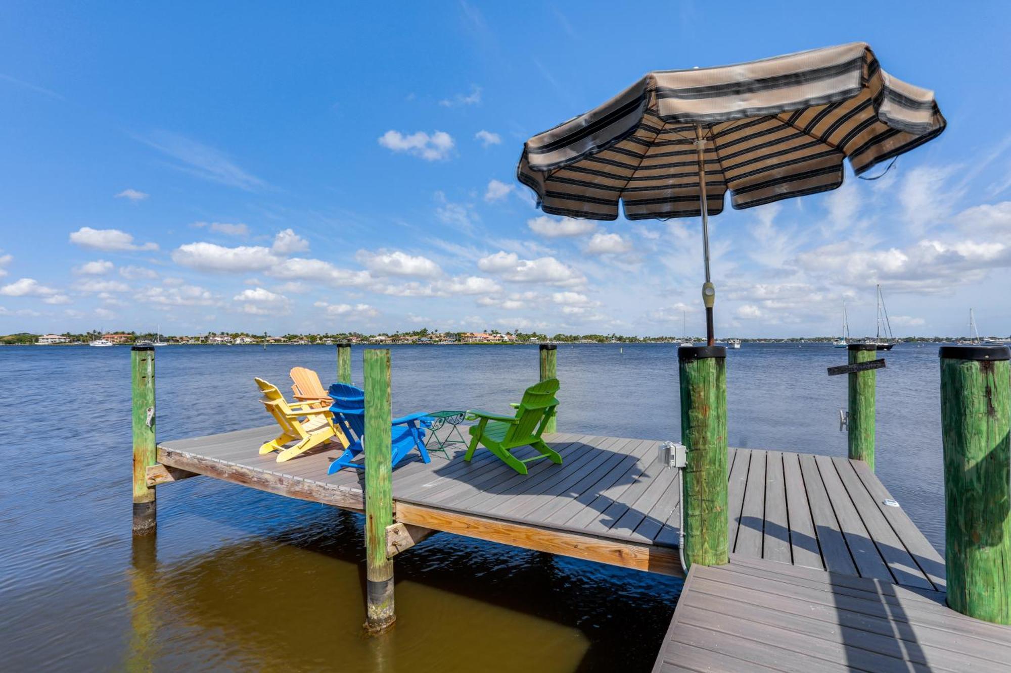 Holiday home Waterfront Oasis With Hot Tub And Dock! Stuart