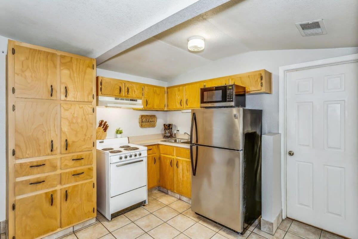 North Highlands Nest- Unit D Apartment *