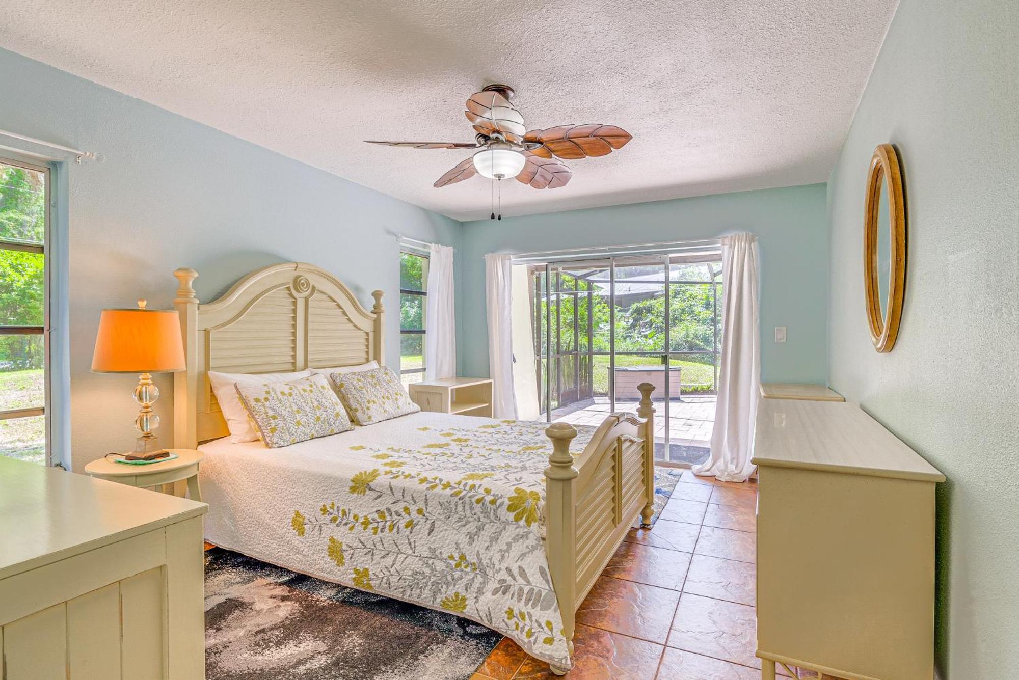 Lovely With Lanai And Pool! Holiday home *