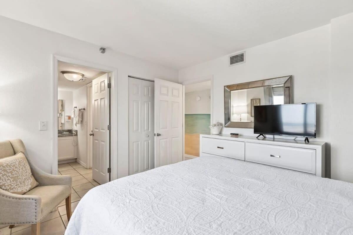 Coastal Chic At Sunglow By Brightwild Apartment