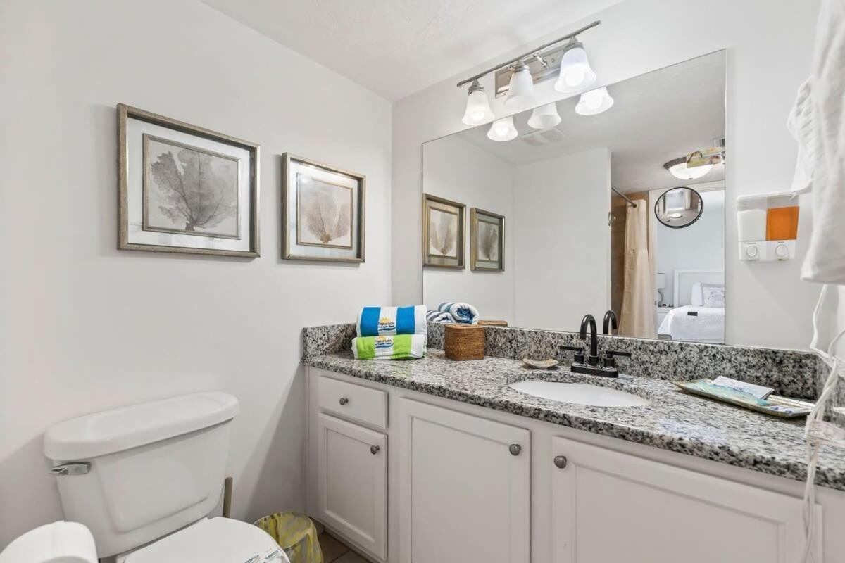 Coastal Chic At Sunglow By Brightwild Apartment