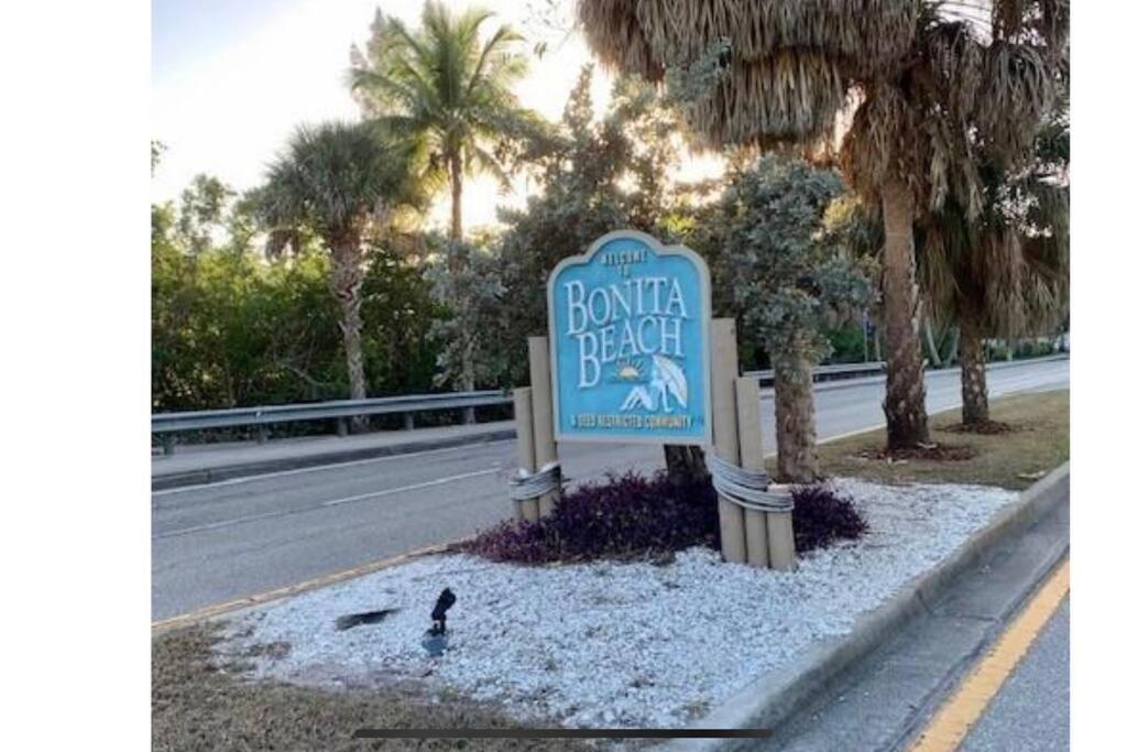 A Cozy Close To Beach And Downtown Holiday home
