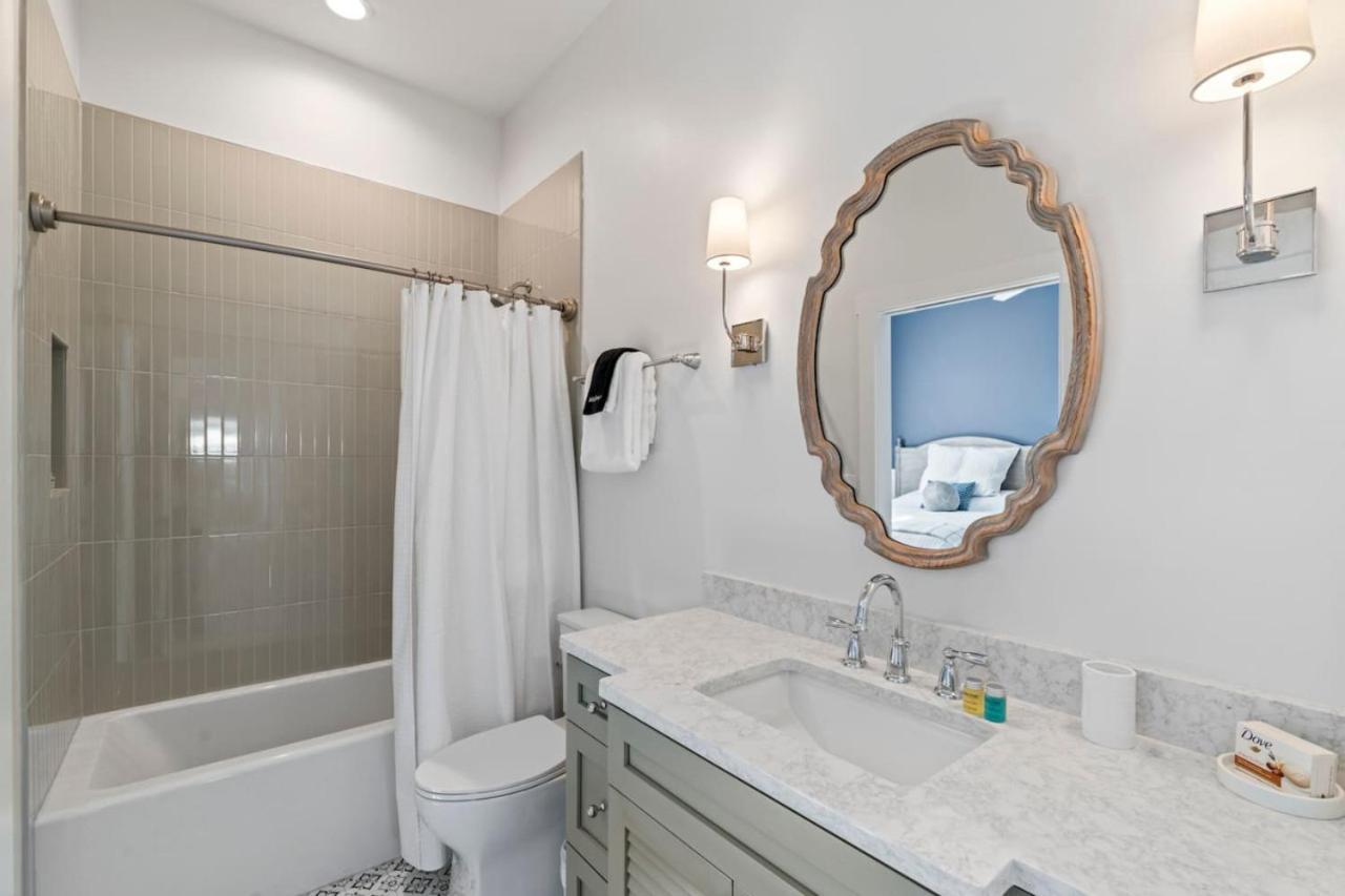 Holiday home Taj Duval, Sleeps 14, Pool, Lux Jacksonville Beach