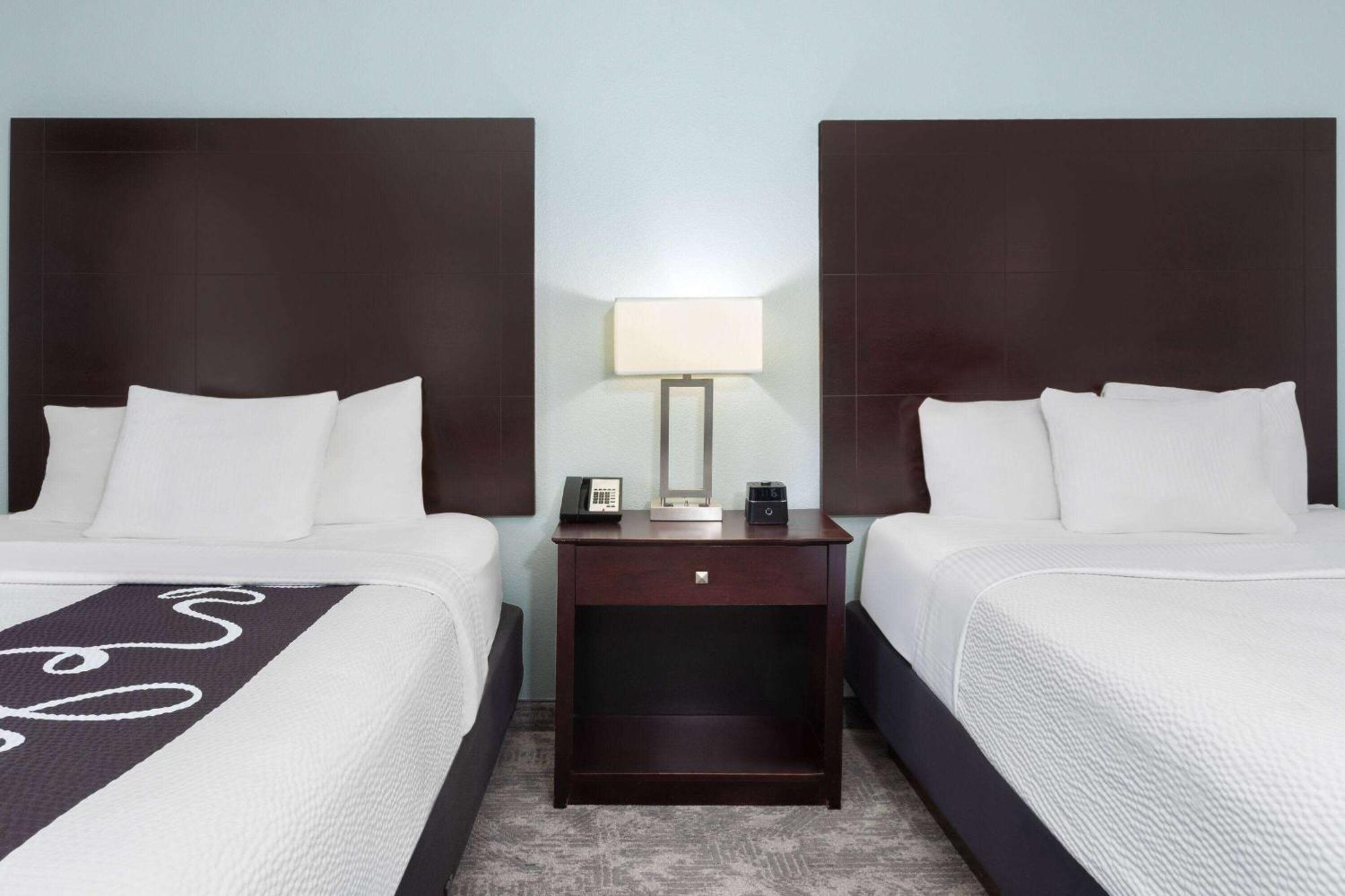 Hotel La Quinta By Wyndham Naples North 3*