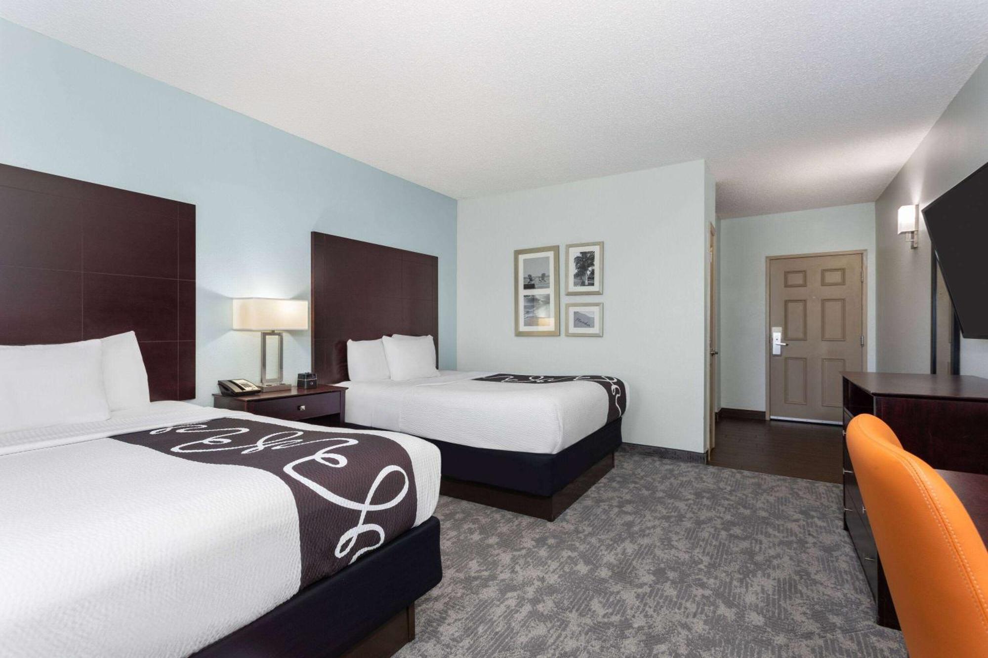 La Quinta By Wyndham Naples North 3*