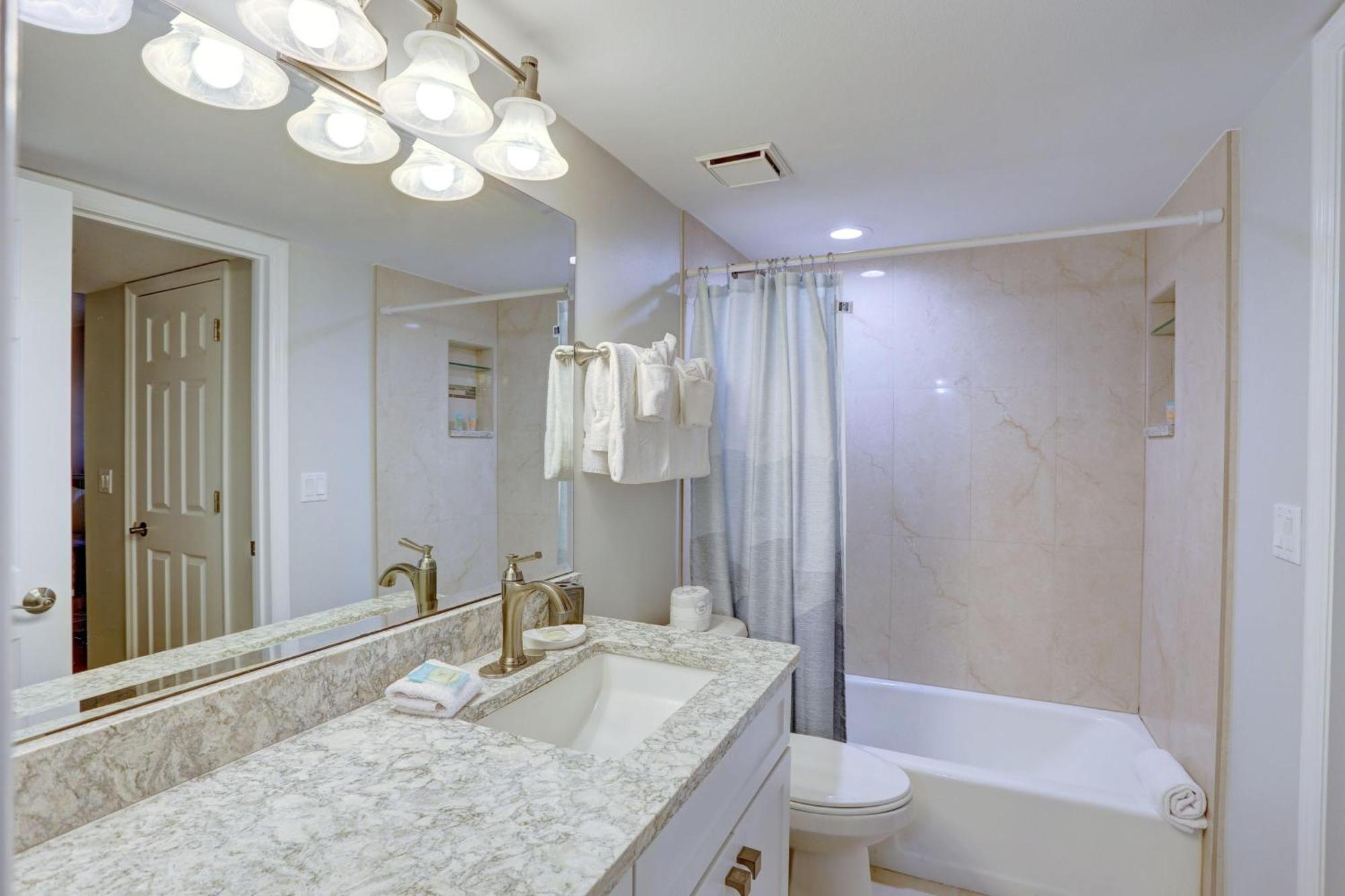 Holiday home Emerald Isle 502 - Premier