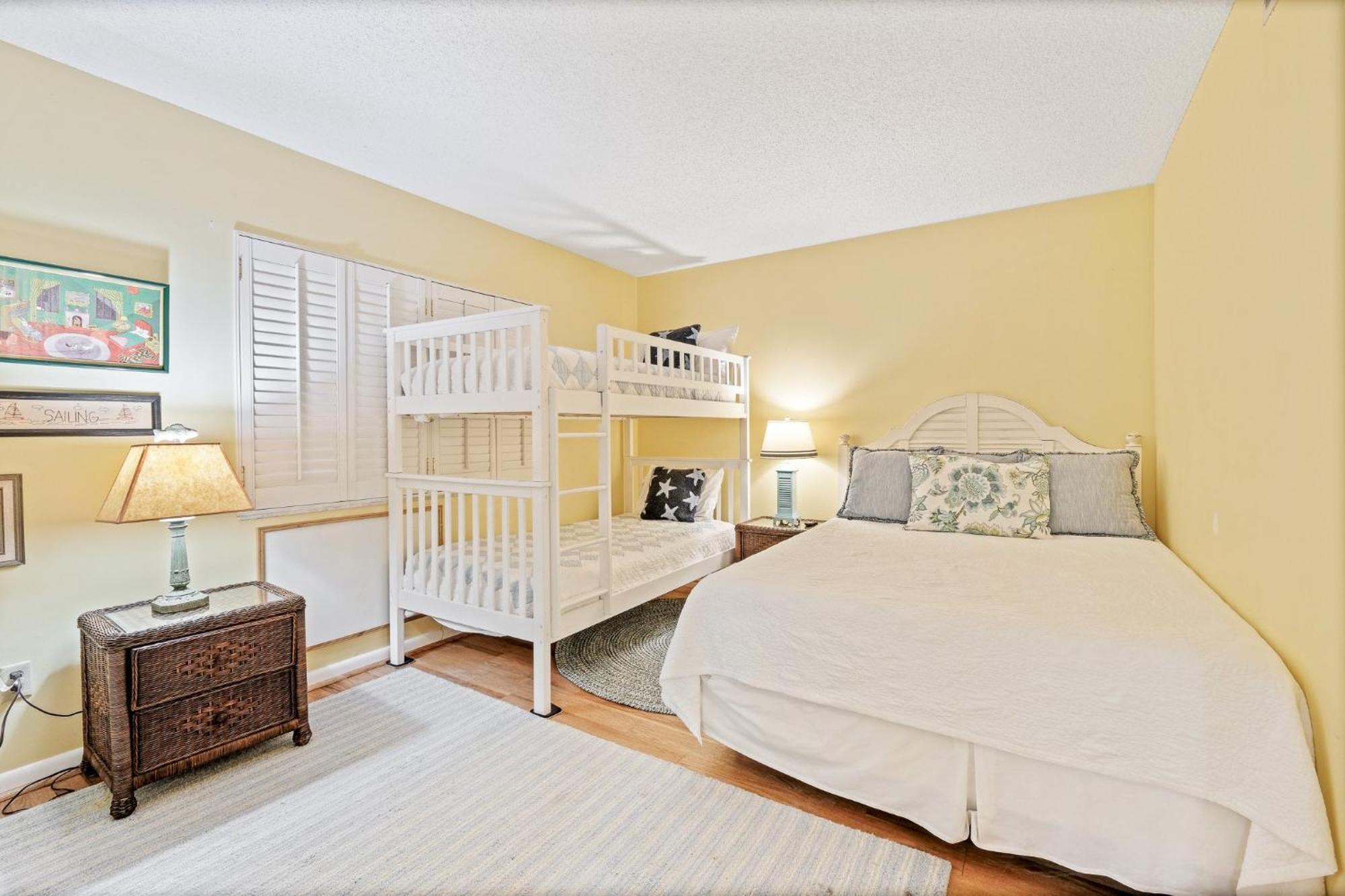 Ground Floor Beachfront With Steps To The And Pool & Access Holiday home New Smyrna Beach