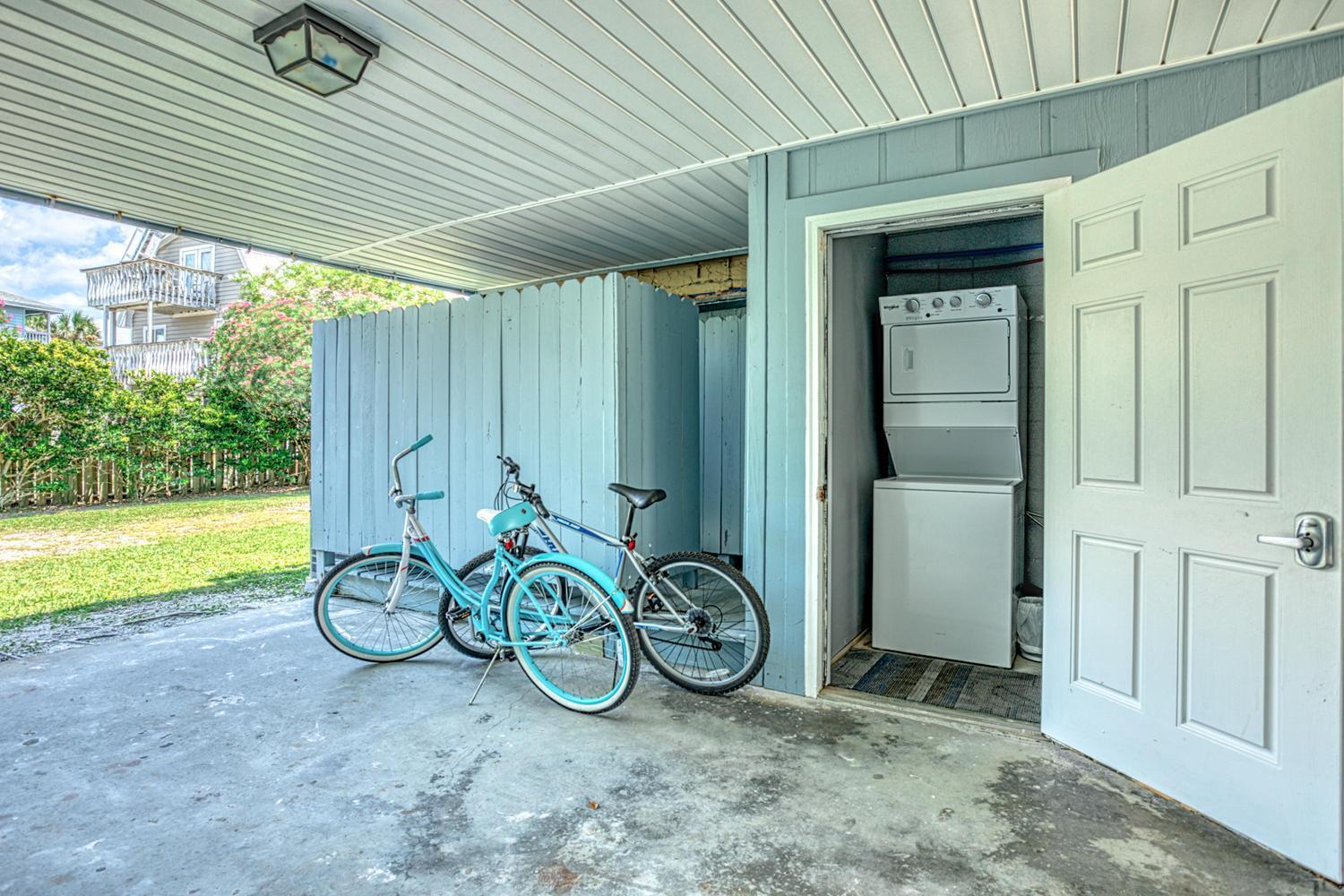Gulf Views! Only 30 Seconds To The Modern Amenities Meets Vintage Charm Holiday home
