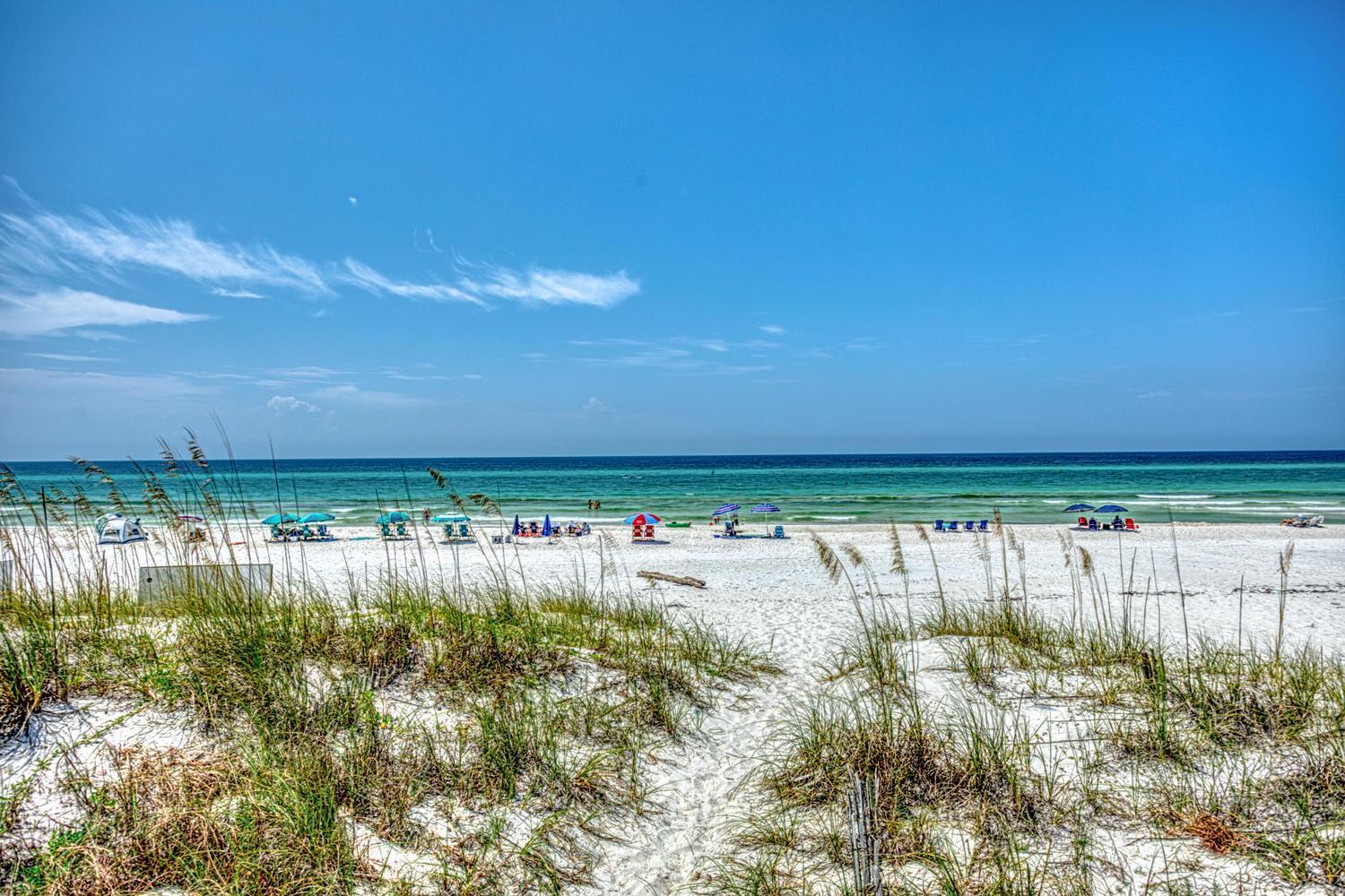 Gulf Views! Only 30 Seconds To The Modern Amenities Meets Vintage Charm Holiday home Inlet Beach